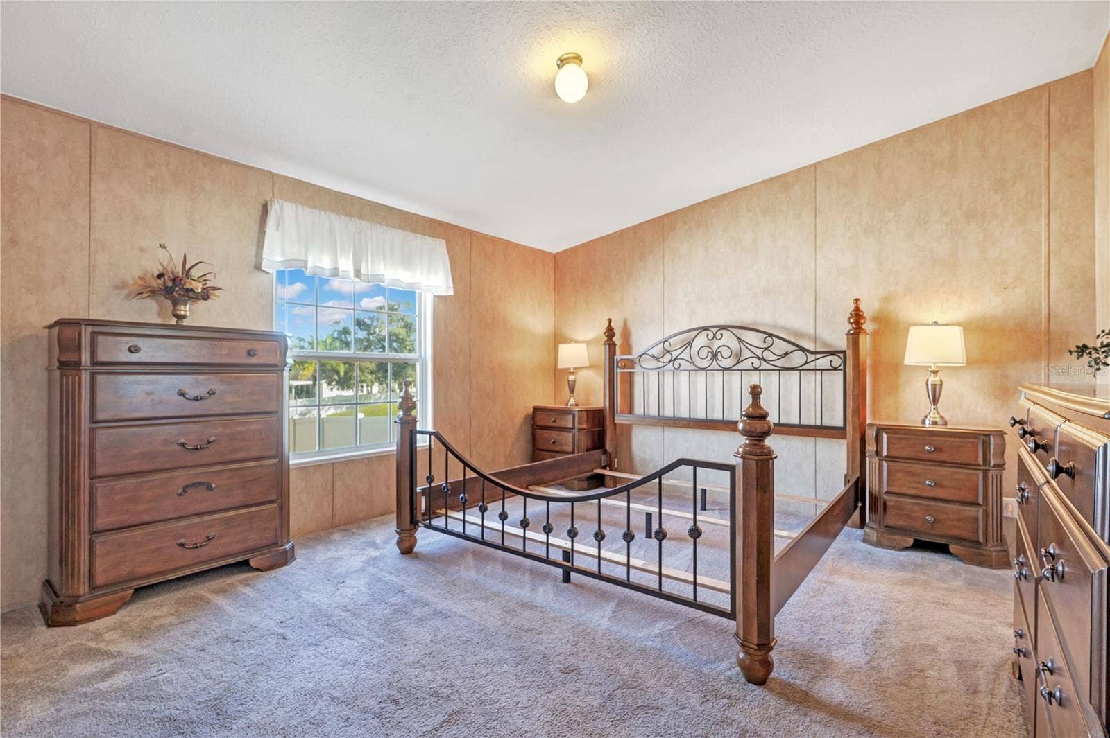 11914 SUSSEX HILL WAY, Leesburg, FL 34788 11914 SUSSEX HILL WAY, Leesburg, FL 34788