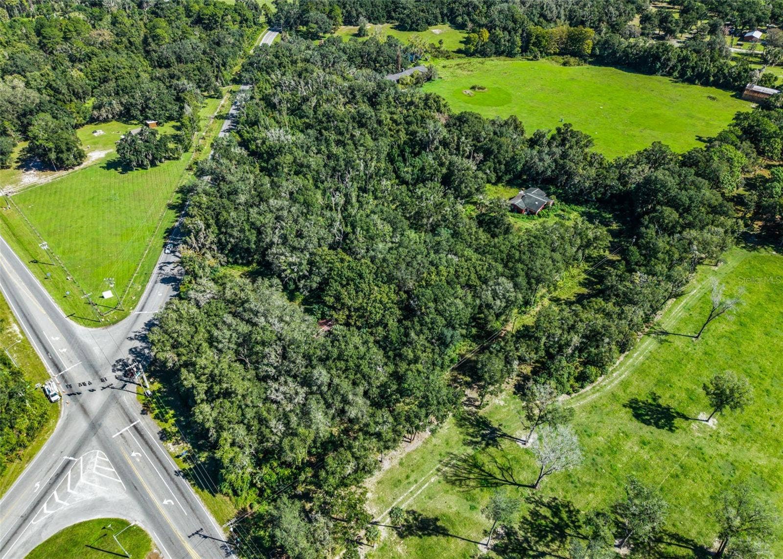 21520 COUNTY ROAD 44A, Eustis, FL 32736 21520 COUNTY ROAD 44A, Eustis, FL 32736
