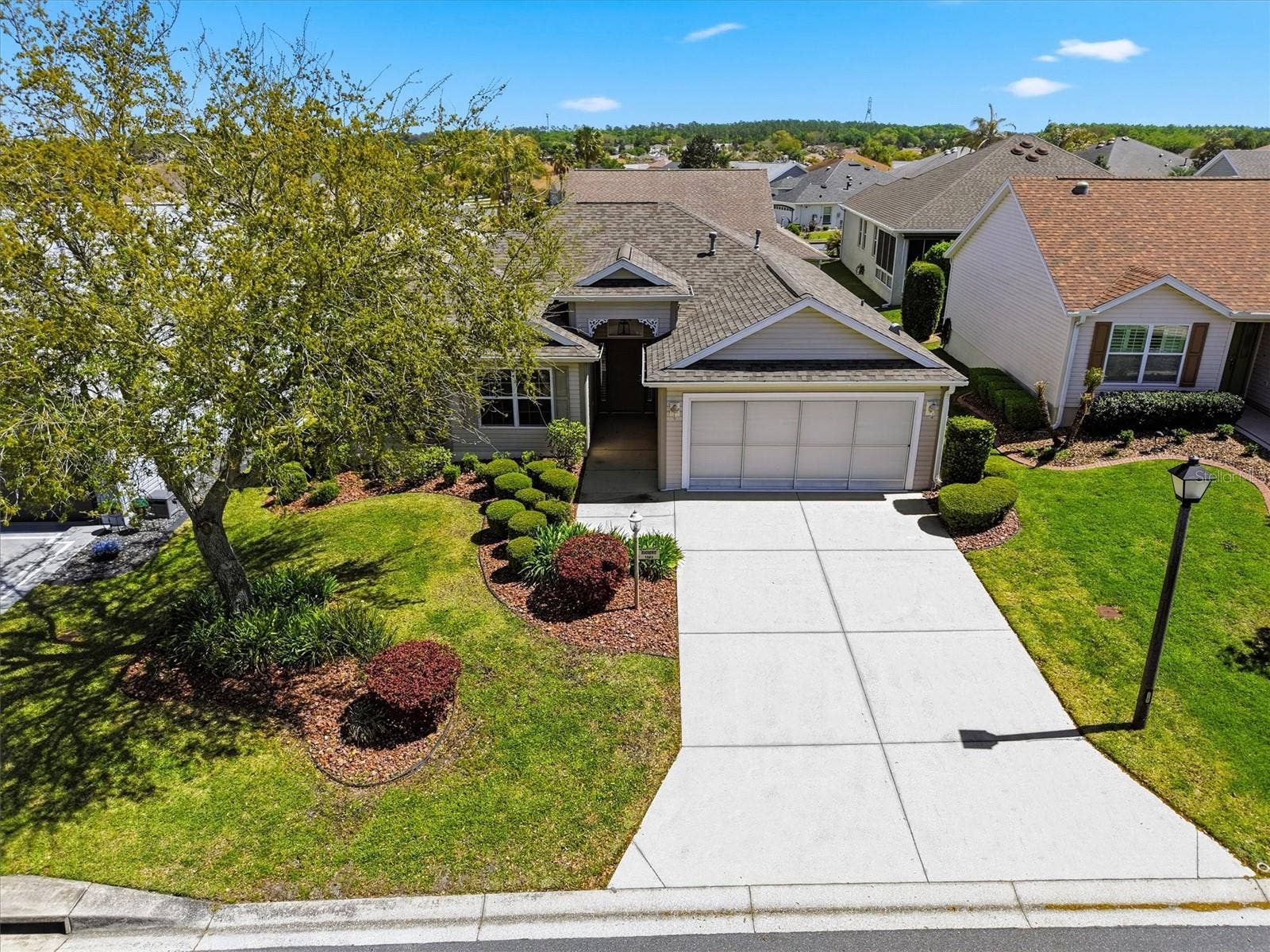 1563 EASTOVER TERRACE, The Villages, FL 32162 1563 EASTOVER TERRACE, The Villages, FL 32162