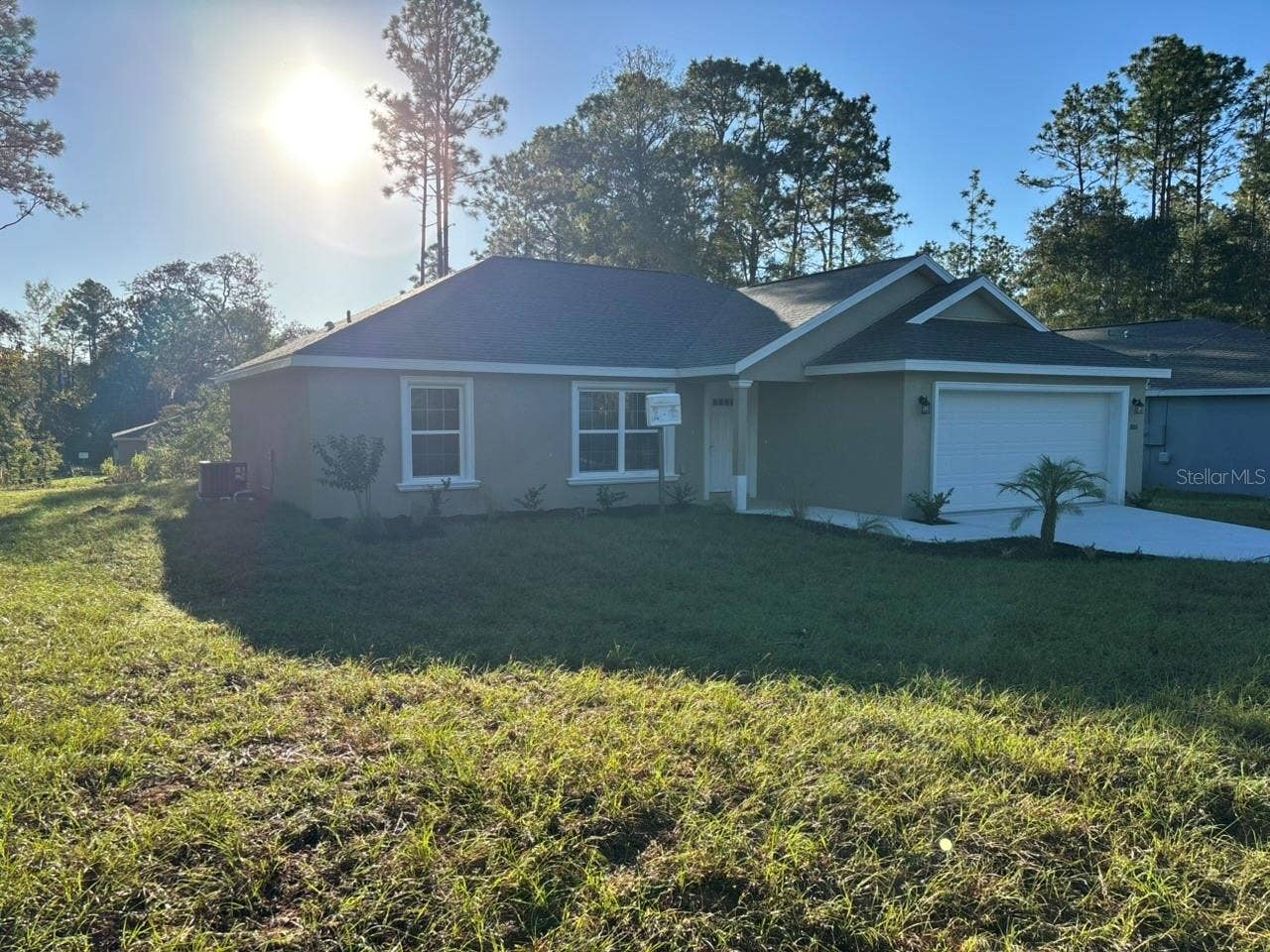 8001 N GALENA AVENUE, Dunnellon, FL 34434