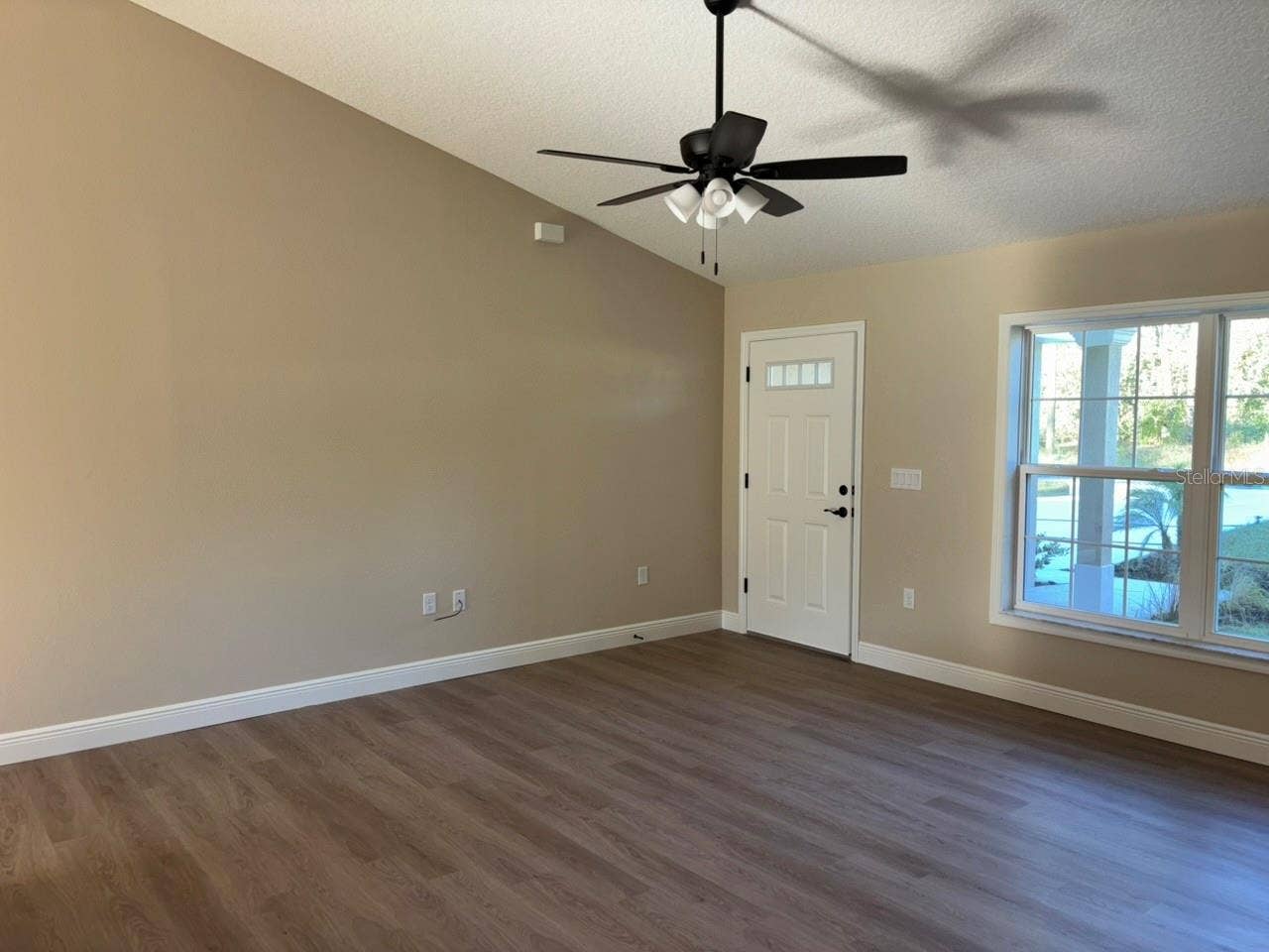 8001 N GALENA AVENUE, Dunnellon, FL 34434