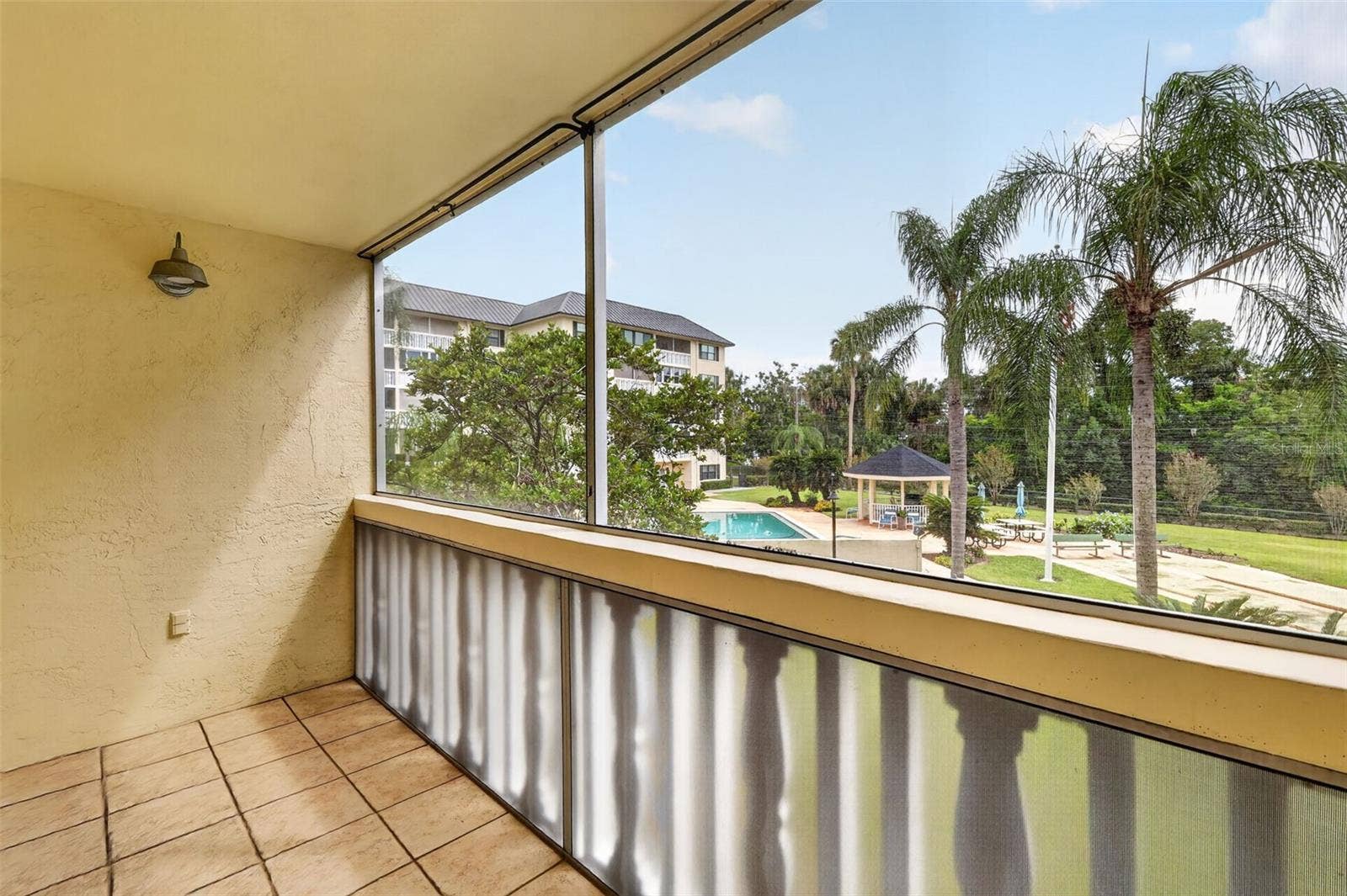 101 N GRANDVIEW STREET, #111, Mount Dora, FL 32757