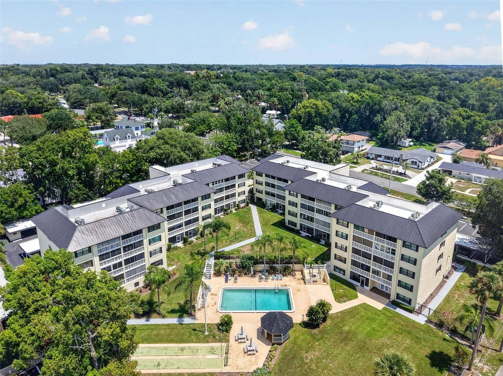 101 N GRANDVIEW STREET, #111, Mount Dora, FL 32757