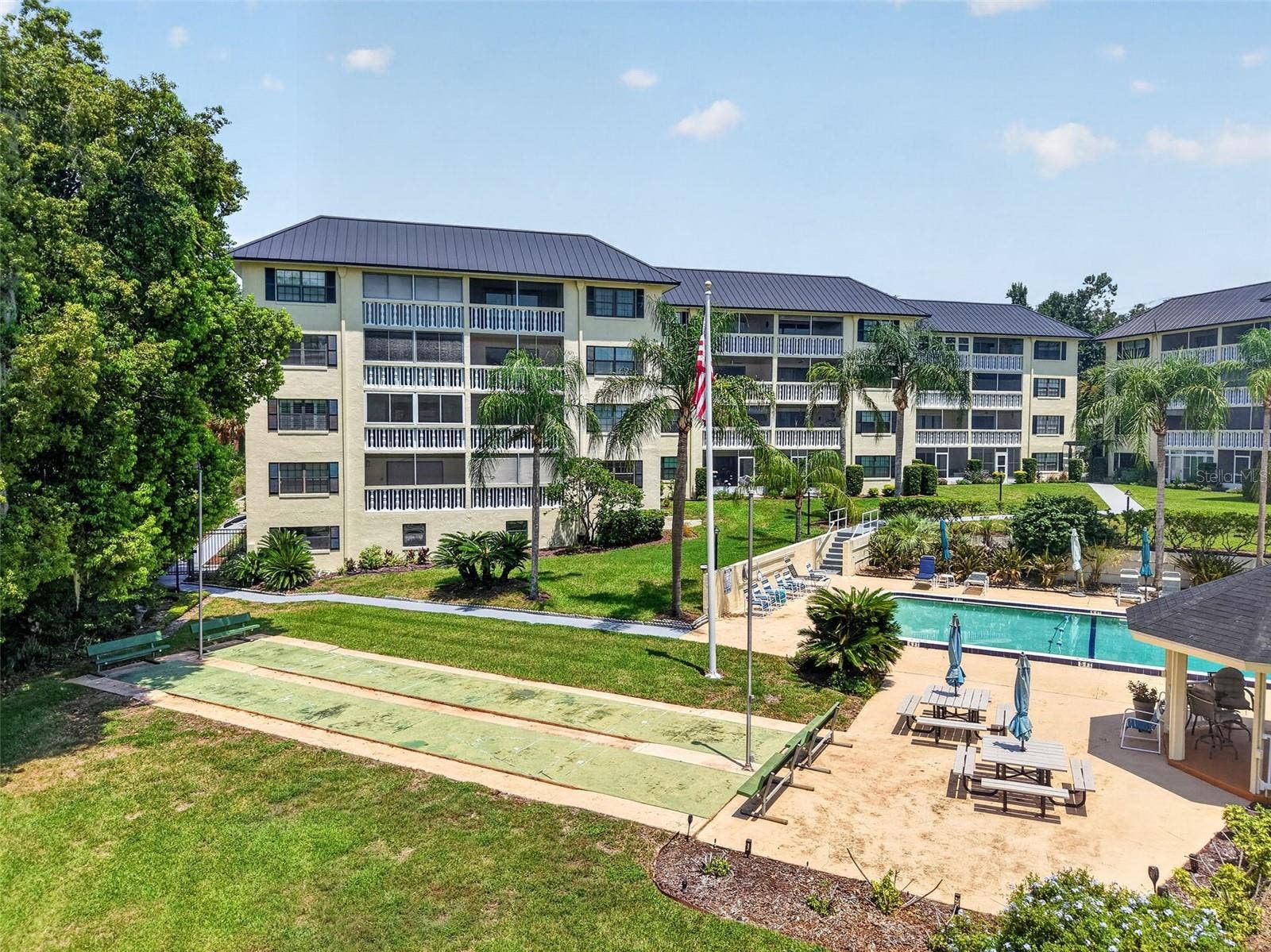 101 N GRANDVIEW STREET, #111, Mount Dora, FL 32757