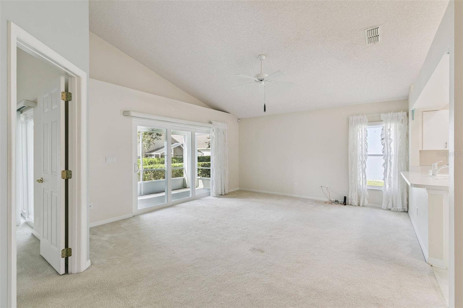 3777 EVERSHOLT STREET, Clermont, FL 34711 3777 EVERSHOLT STREET, Clermont, FL 34711