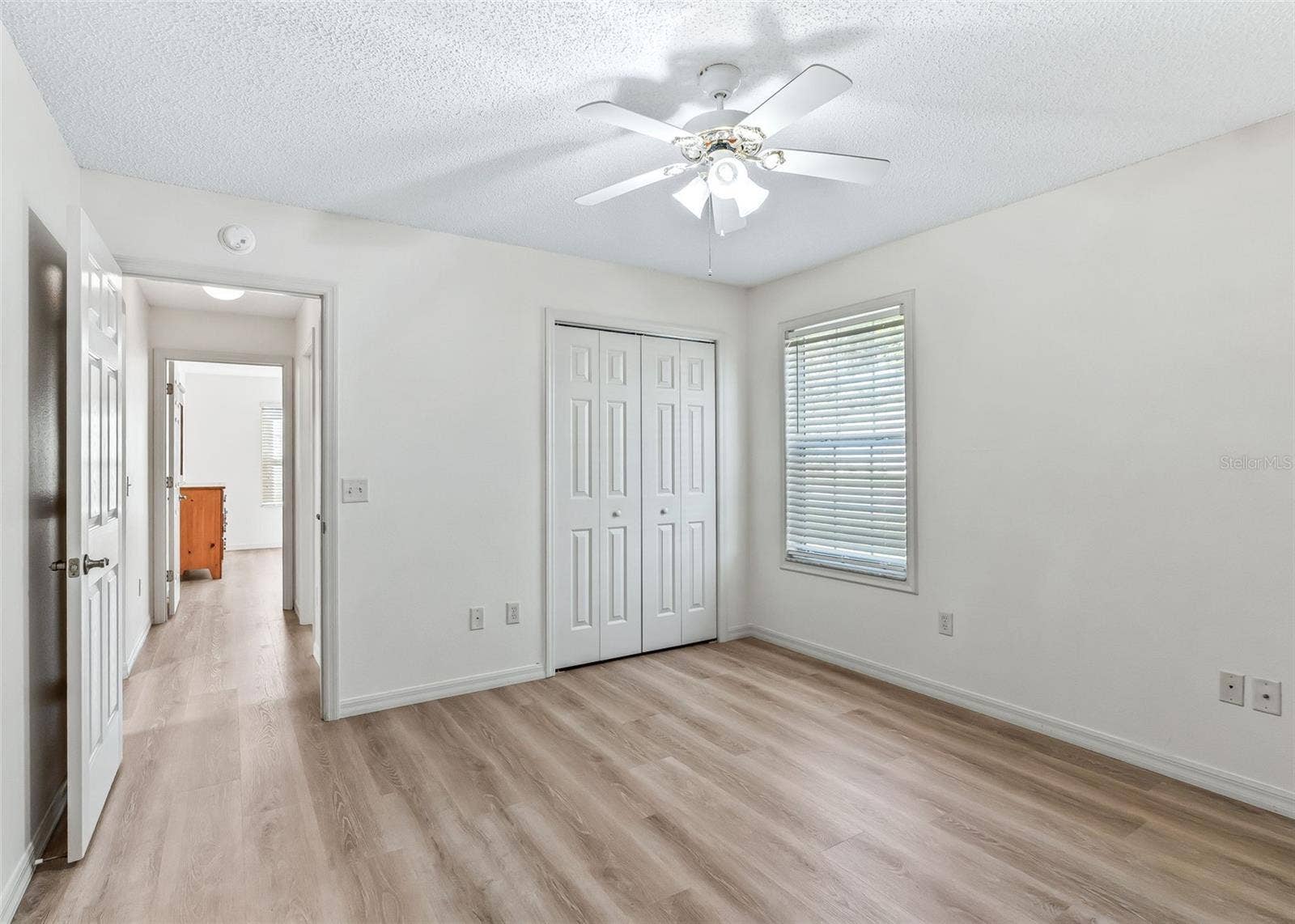 2762 MORVEN PARK WAY, The Villages, FL 32162 LVP Flooring