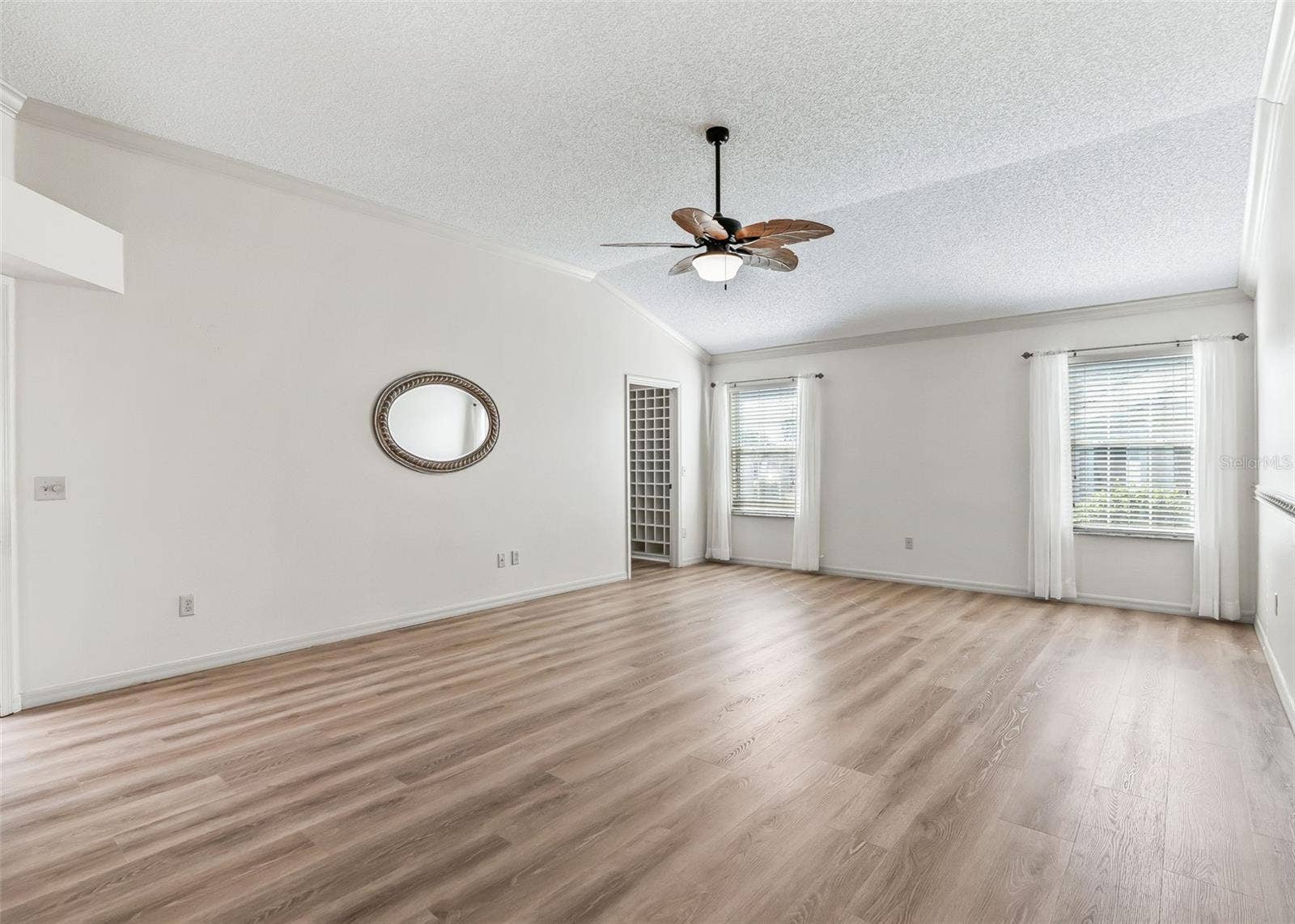 2762 MORVEN PARK WAY, The Villages, FL 32162 LVP Flooring. Corner Walk-In Closet