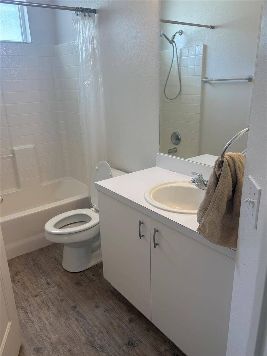 2120 BRAXTON STREET, Clermont, FL 34711 2nd Bathroom