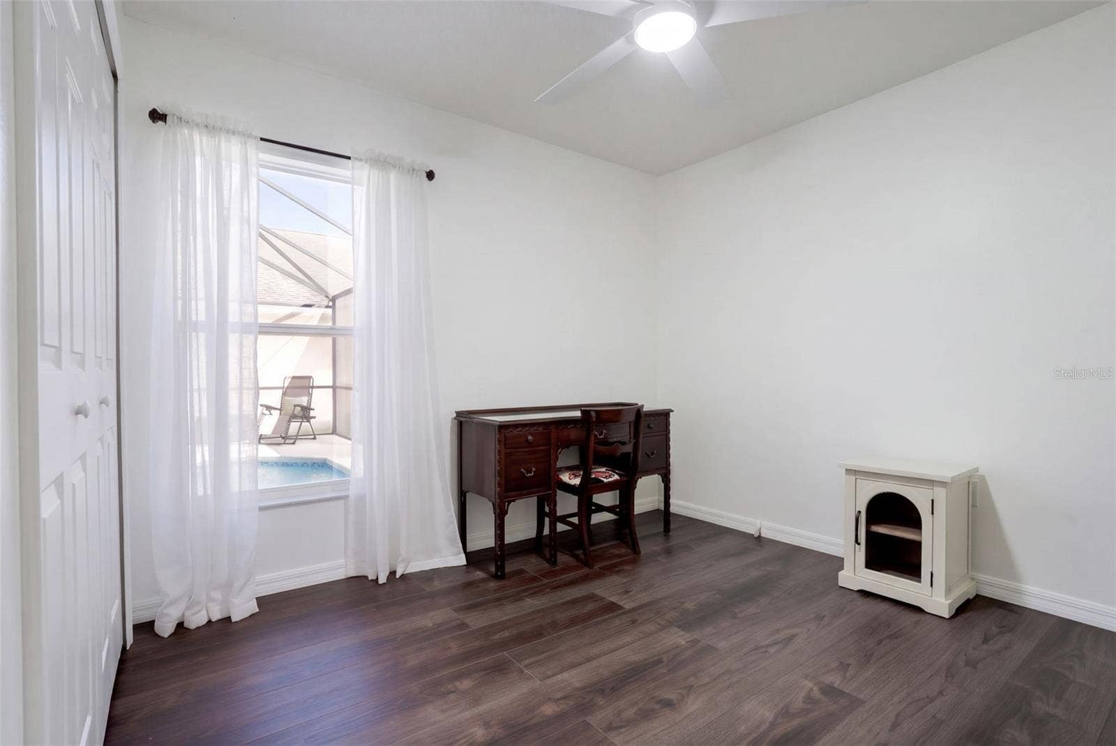 2nd Bedroom