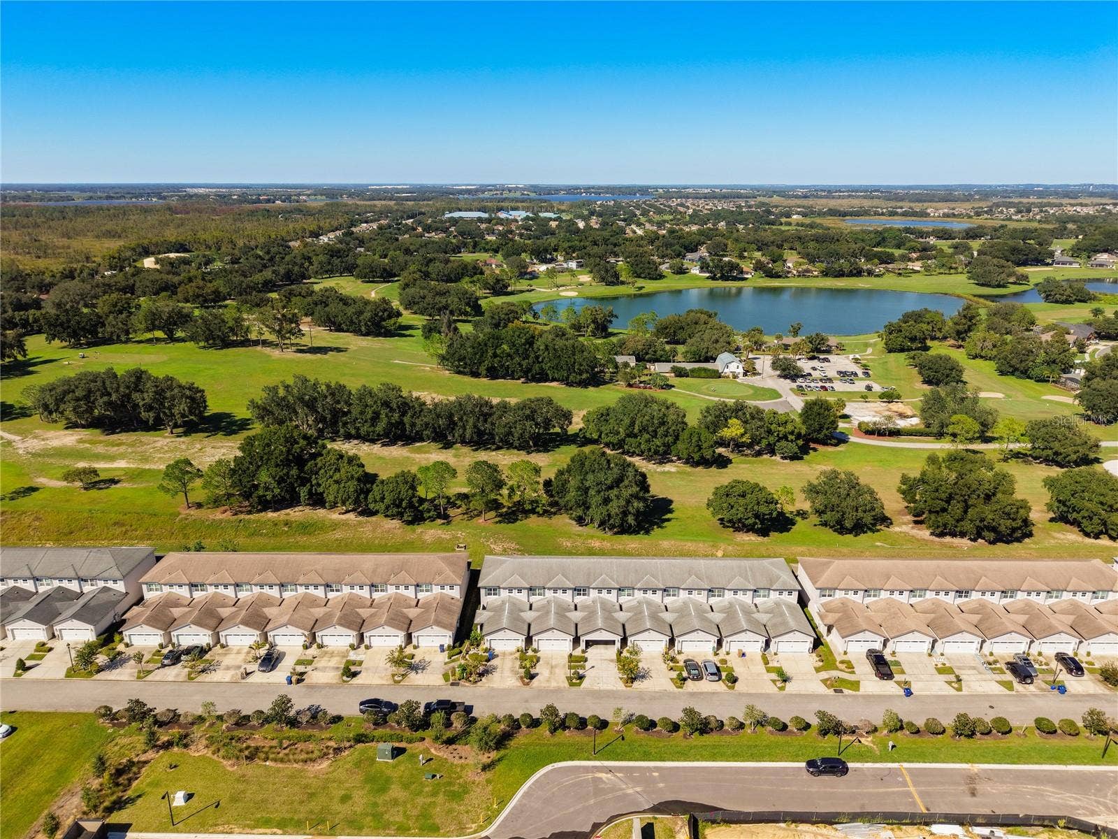 8460 MAGNIFICENT LANE, Groveland, FL 34736