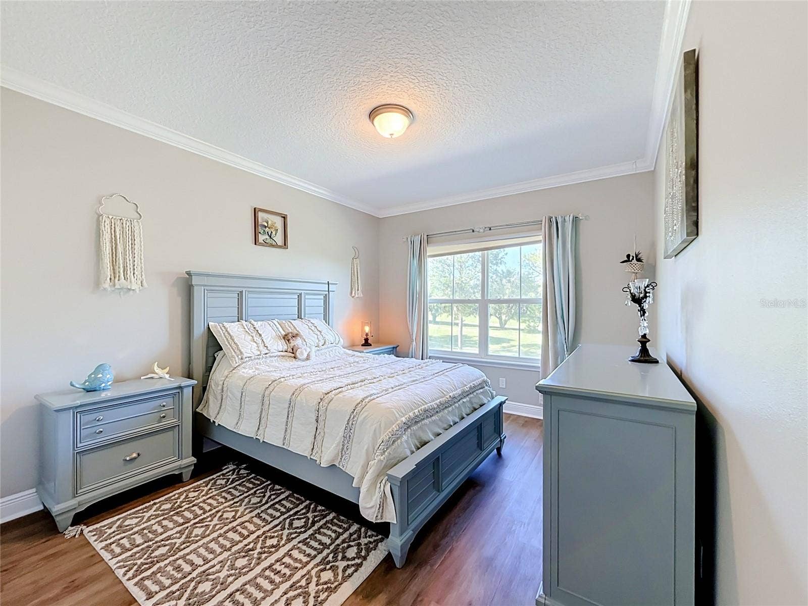 8460 MAGNIFICENT LANE, Groveland, FL 34736