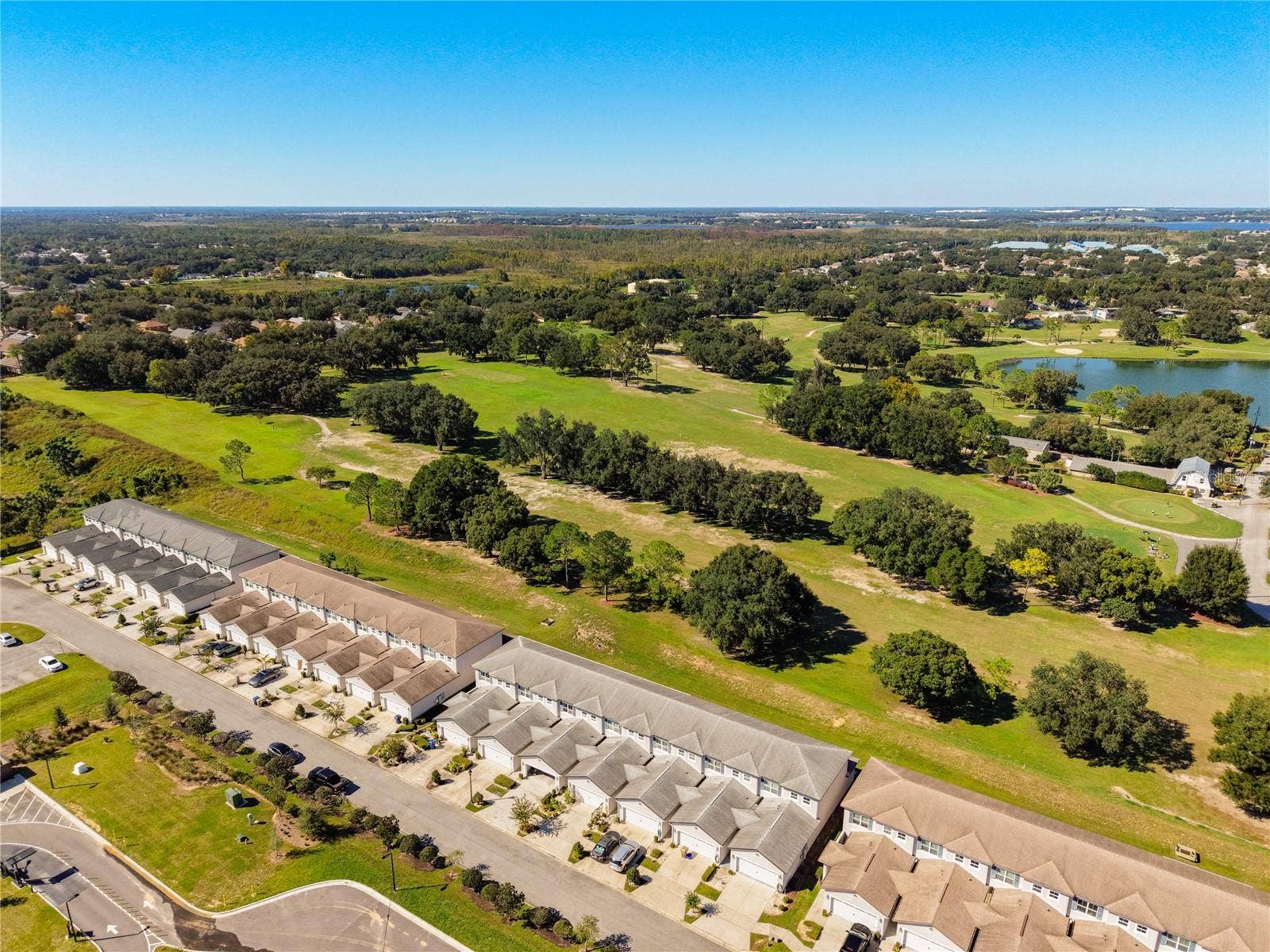 8460 MAGNIFICENT LANE, Groveland, FL 34736