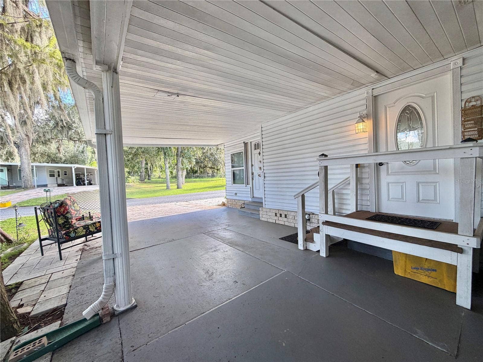 107 ROYAL PALM DRIVE, Leesburg, FL 34748
