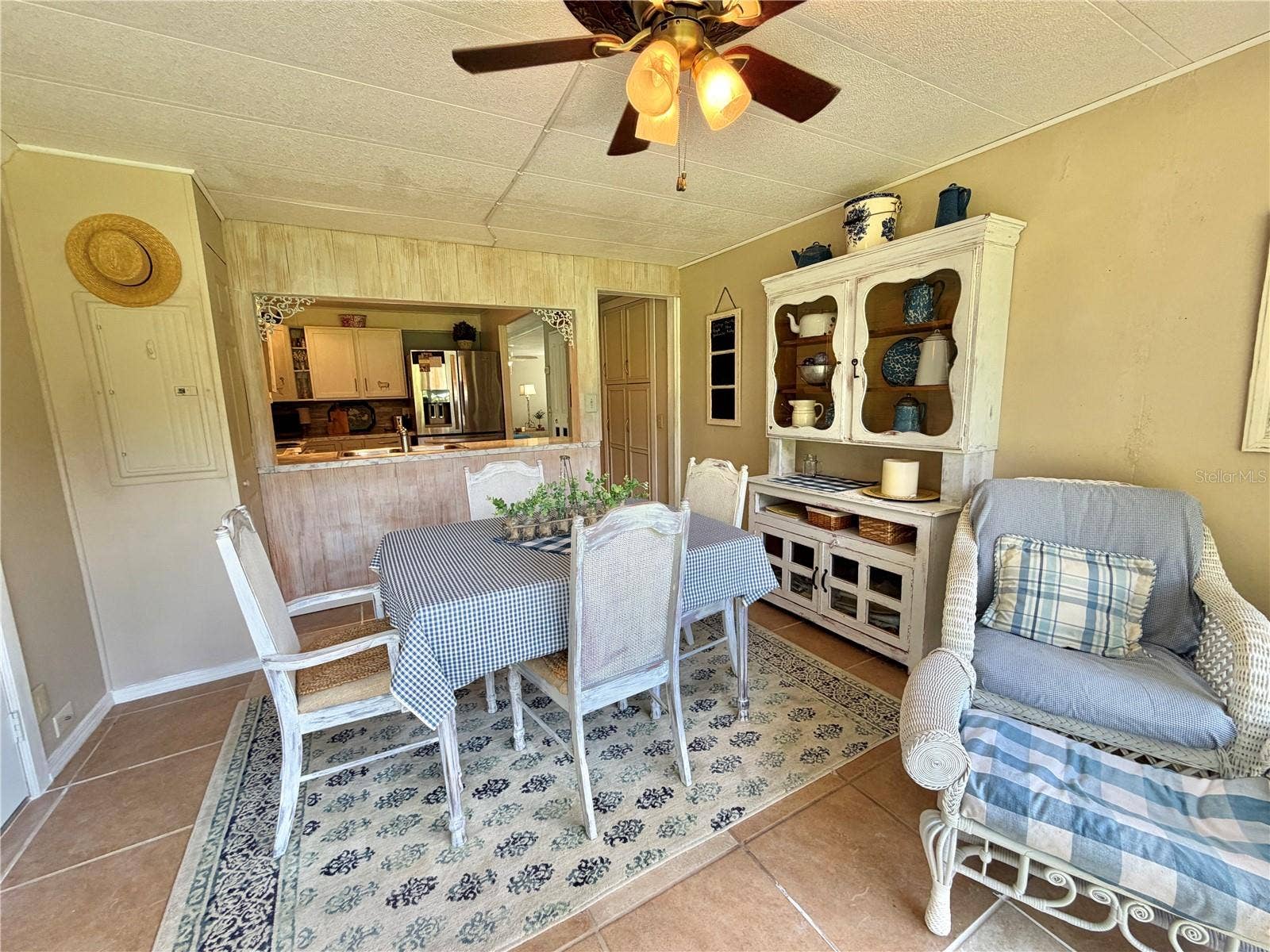 107 ROYAL PALM DRIVE, Leesburg, FL 34748
