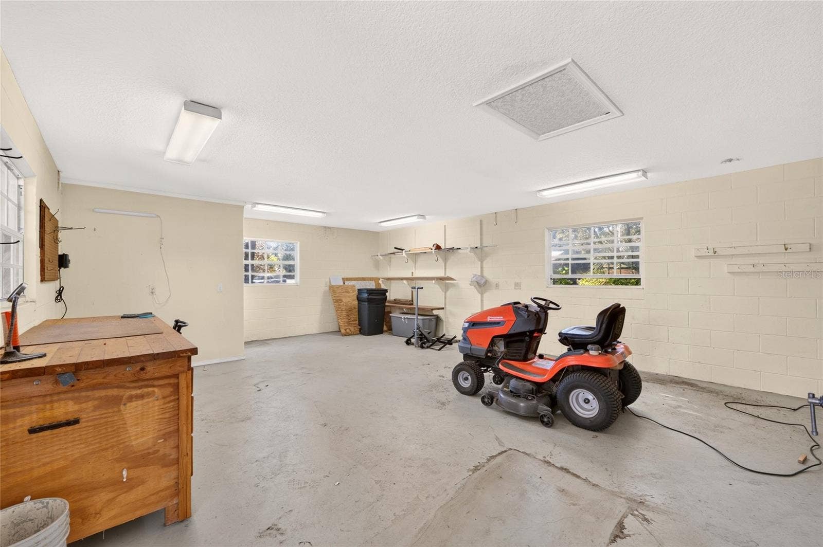 1710 WINGSPREAD DRIVE, Fruitland Park, FL 34731
