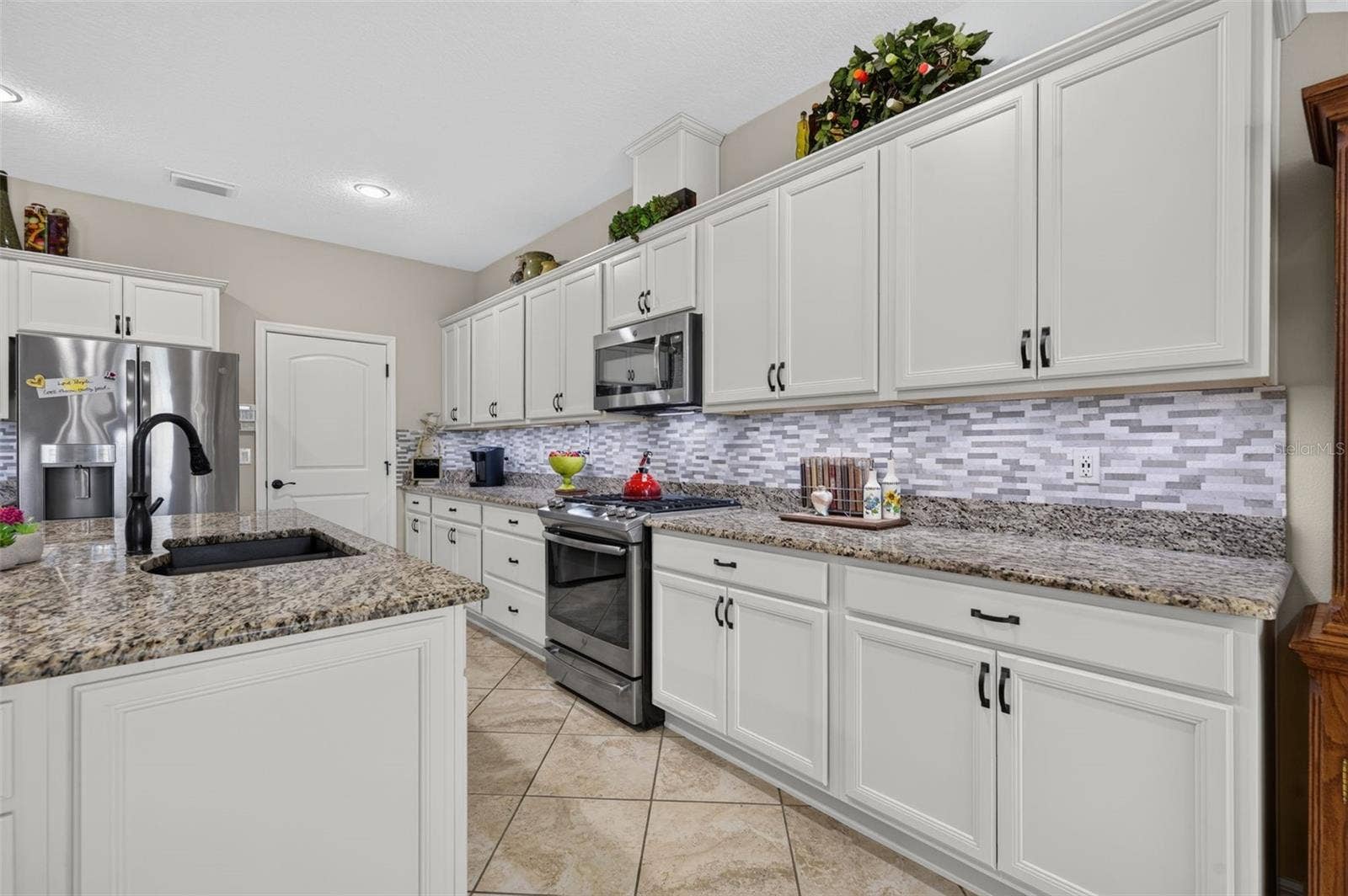 164 SILVER MAPLE ROAD, Groveland, FL 34736 164 SILVER MAPLE ROAD, Groveland, FL 34736
