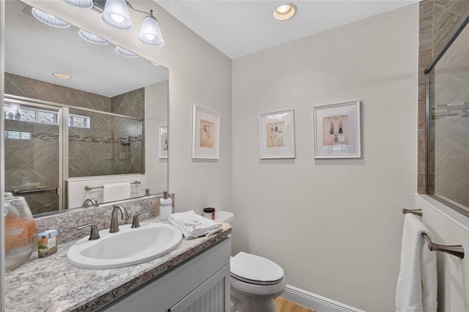 800 COLEMAN DRIVE, The Villages, FL 32163 800 COLEMAN DRIVE, The Villages, FL 32163