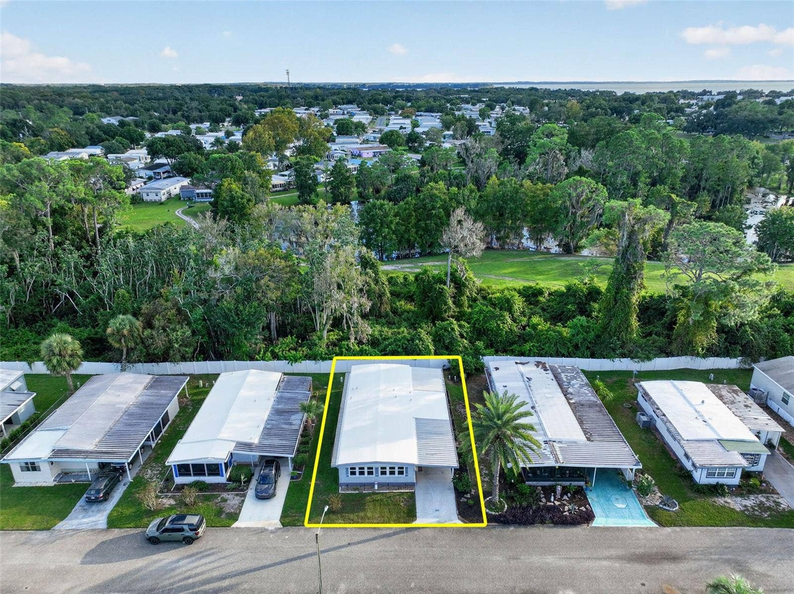 222 PARADISE S, Leesburg, FL 34788 222 PARADISE S, Leesburg, FL 34788
