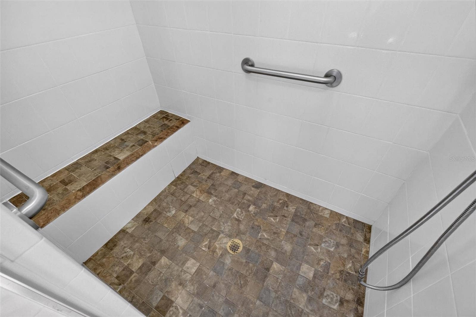 16840 SE 85TH SAPELO COURT, The Villages, FL 32162 Primary Bathroom