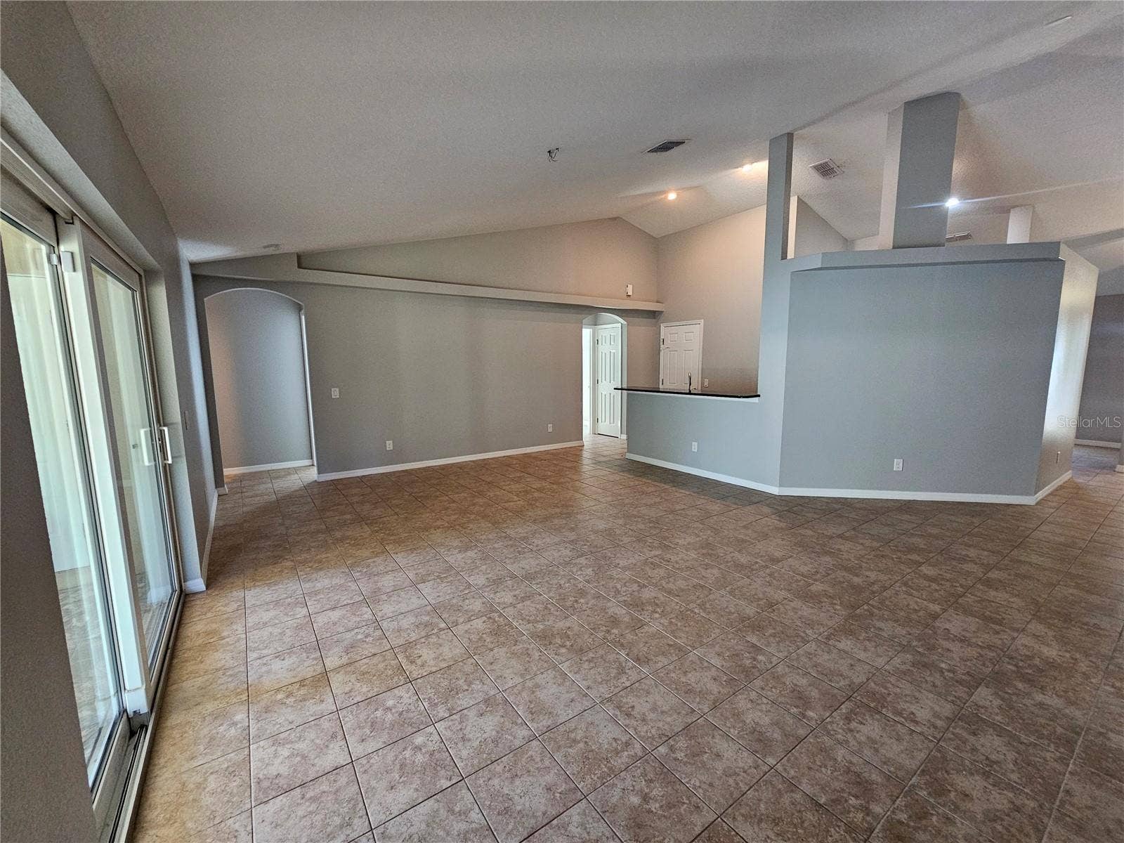 12141 137TH STREET N, Largo, FL 33774 12141 137TH STREET N, Largo, FL 33774