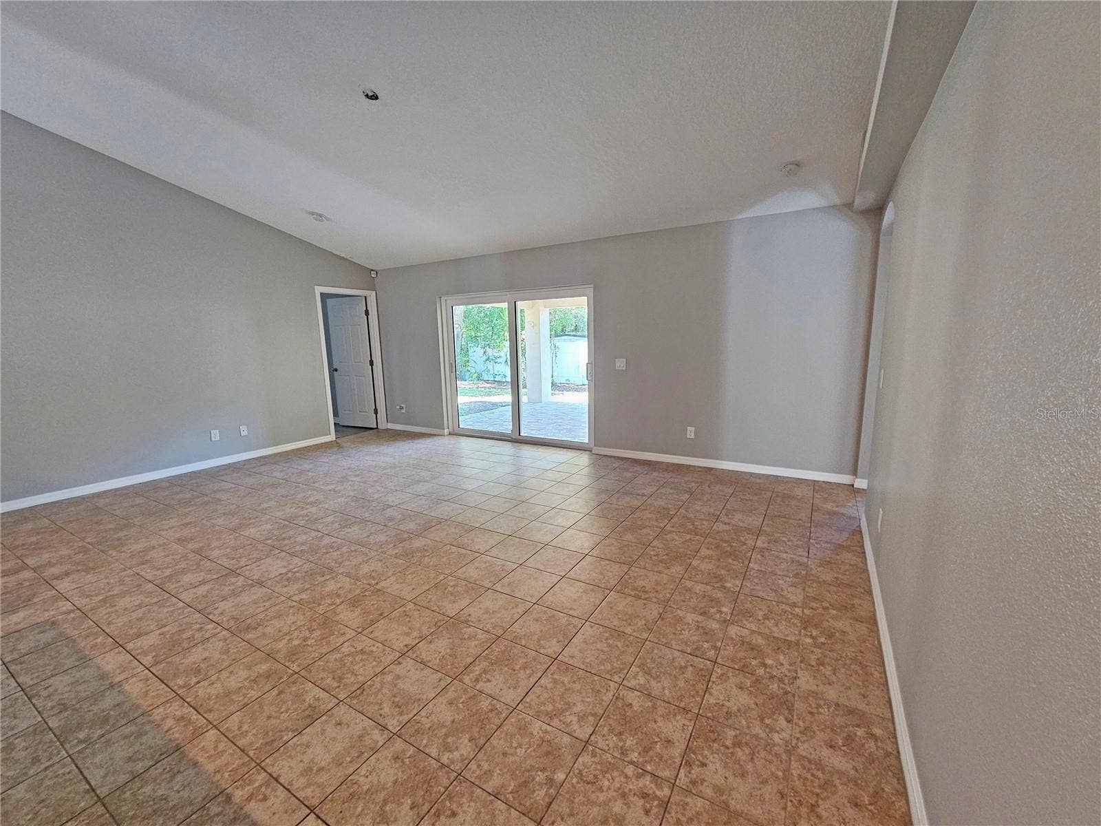 12141 137TH STREET N, Largo, FL 33774 12141 137TH STREET N, Largo, FL 33774