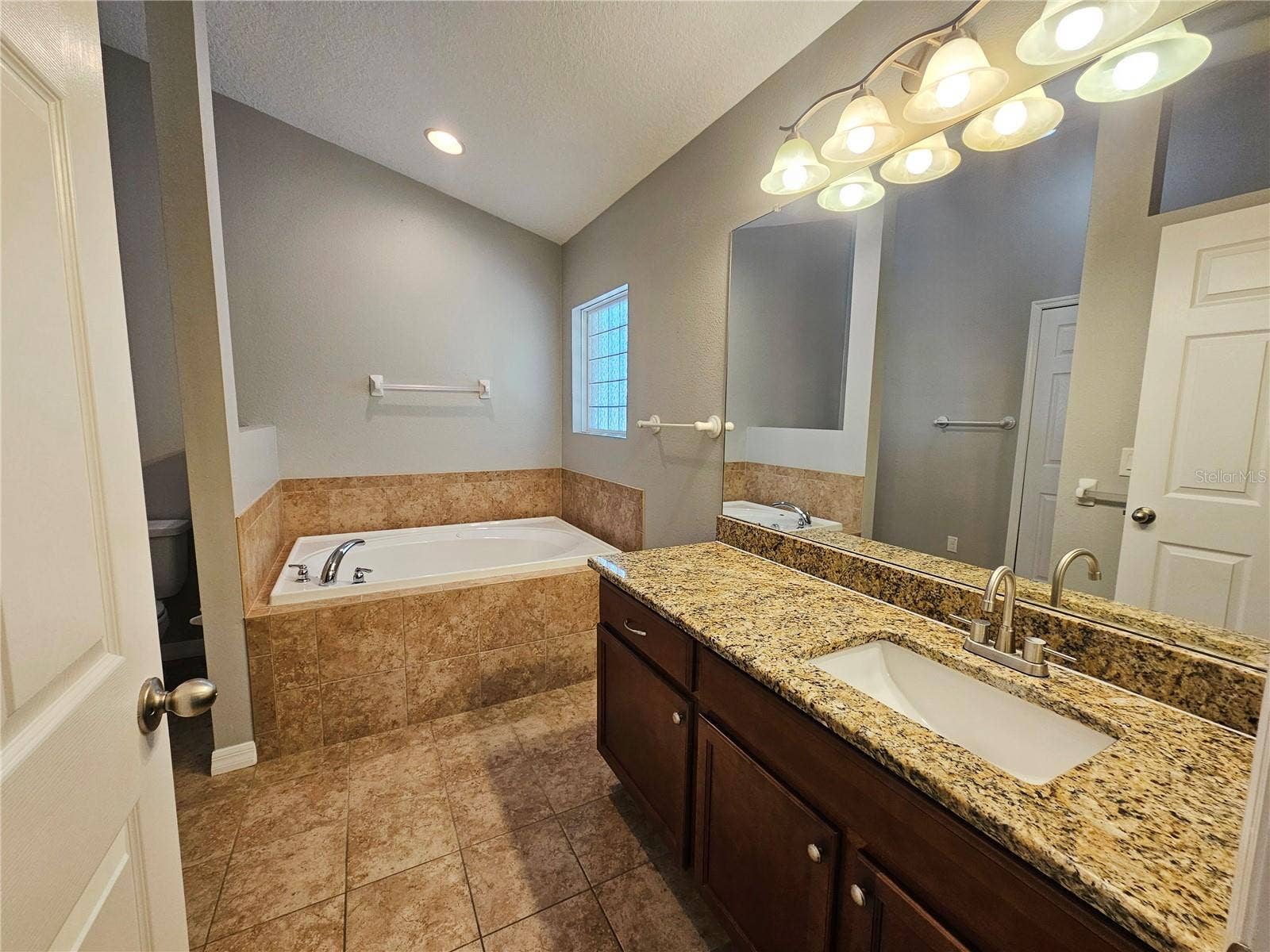 12141 137TH STREET N, Largo, FL 33774 12141 137TH STREET N, Largo, FL 33774