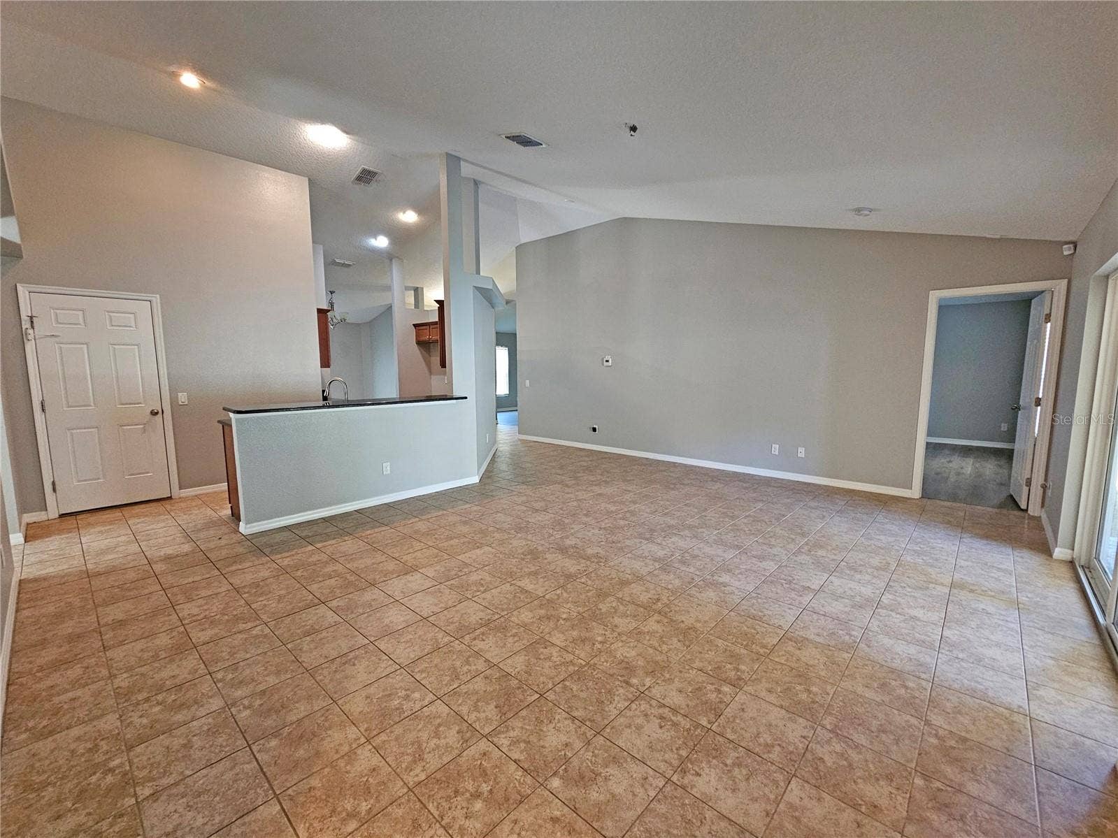 12141 137TH STREET N, Largo, FL 33774 12141 137TH STREET N, Largo, FL 33774