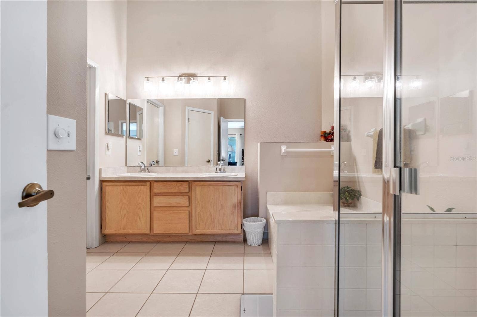 1248 WOODFIELD OAKS DRIVE, Apopka, FL 32703 Primary Bathroom