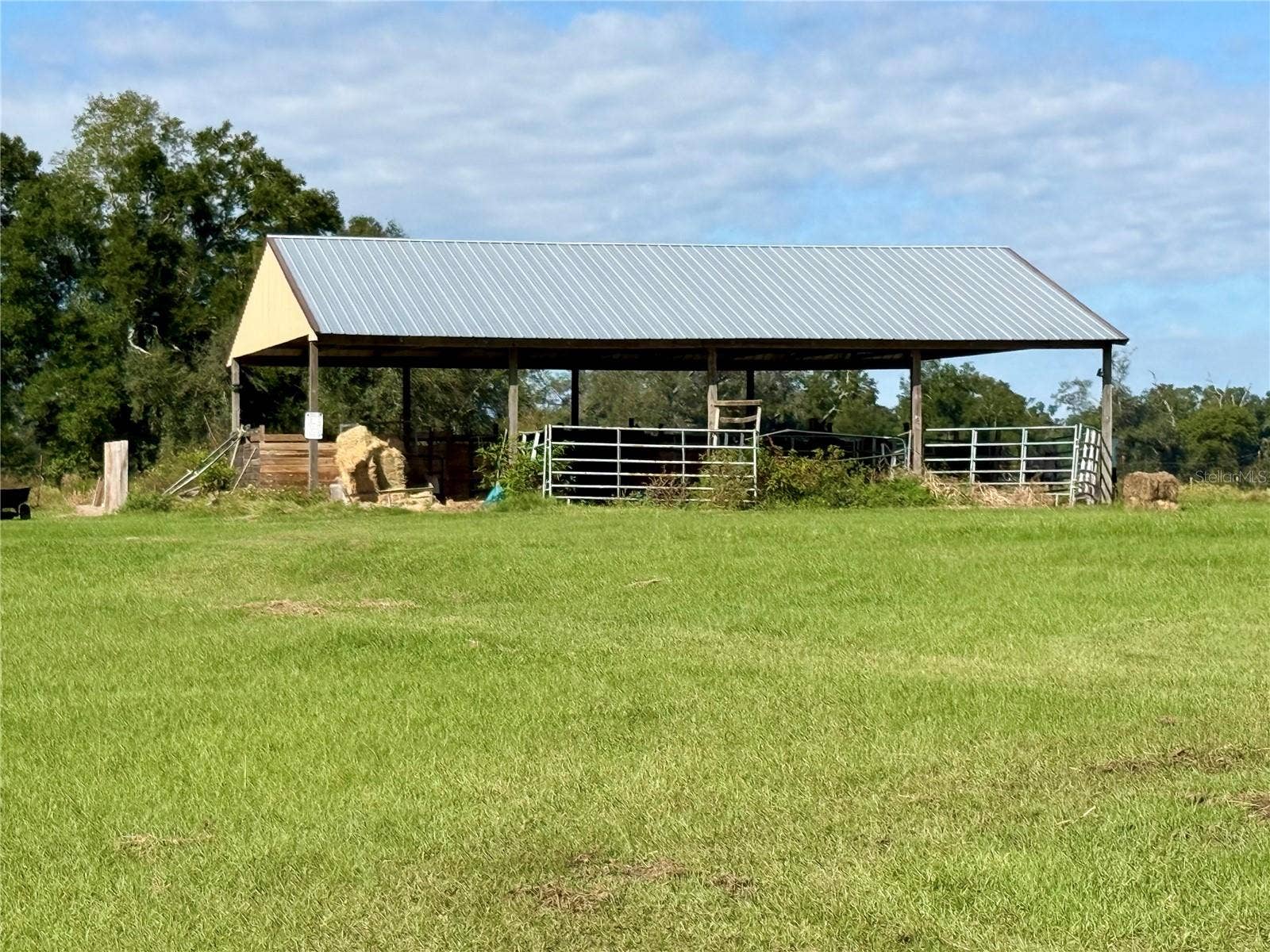 23667 81ST ROAD, O'brien, FL 32071 23667 81ST ROAD, O'brien, FL 32071