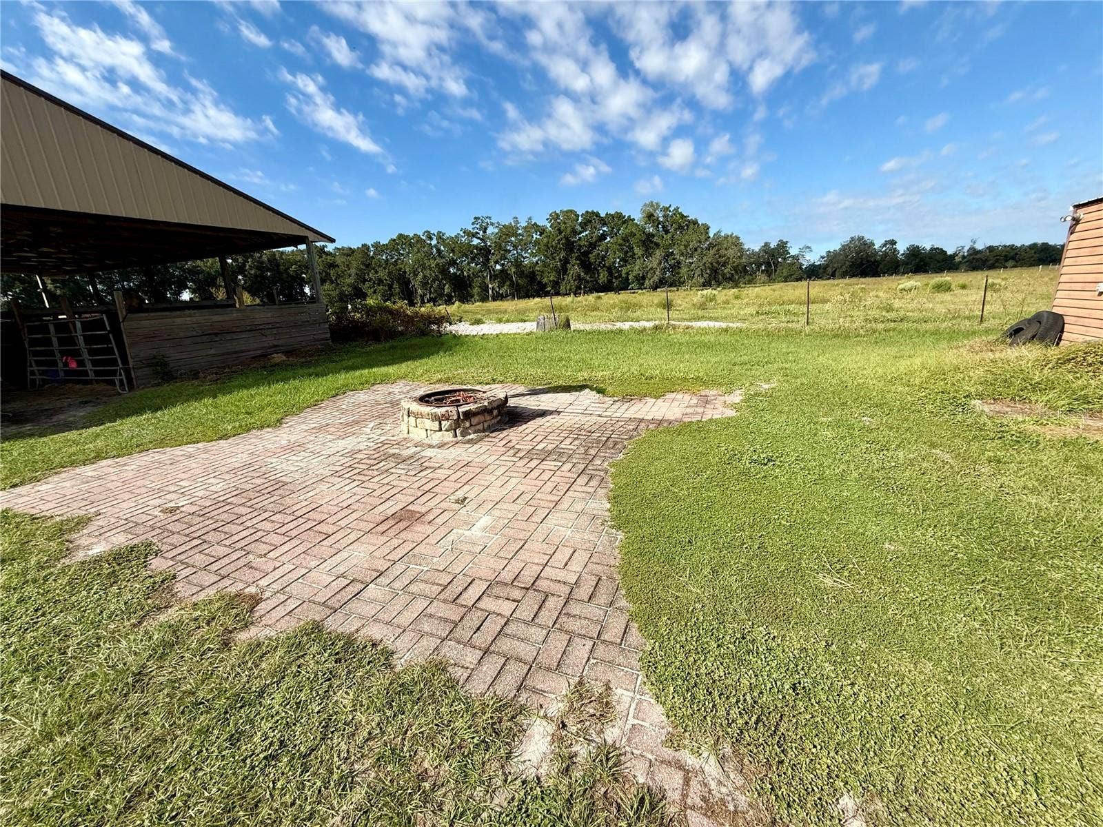 23667 81ST ROAD, O'brien, FL 32071 23667 81ST ROAD, O'brien, FL 32071