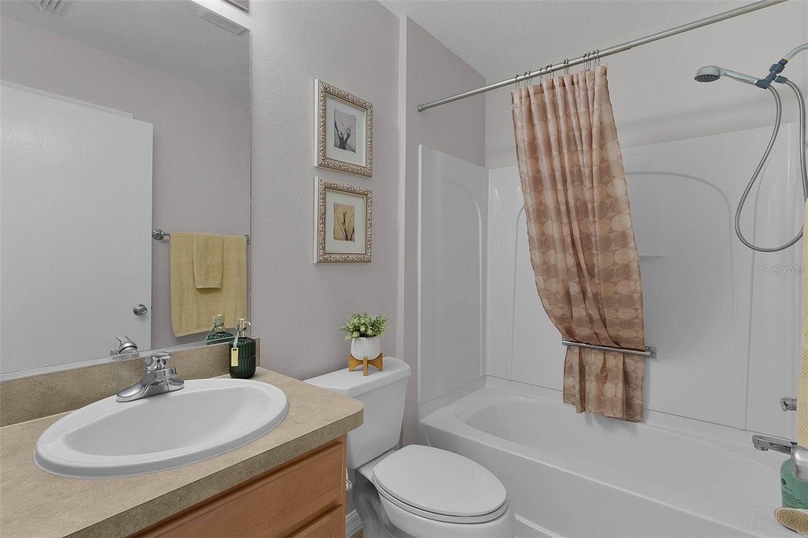 280 KNOLL PLACE, The Villages, FL 32162