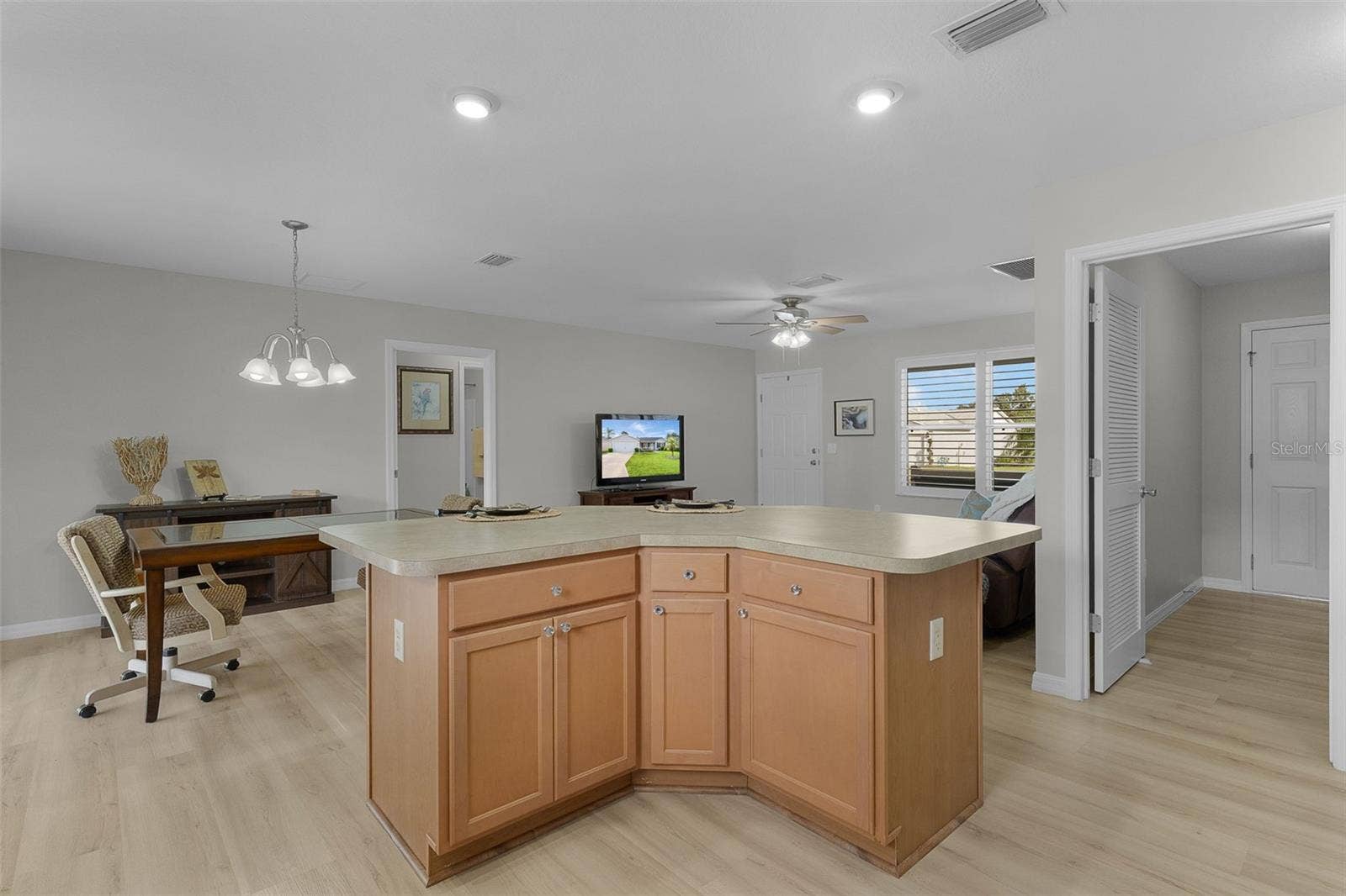 280 KNOLL PLACE, The Villages, FL 32162