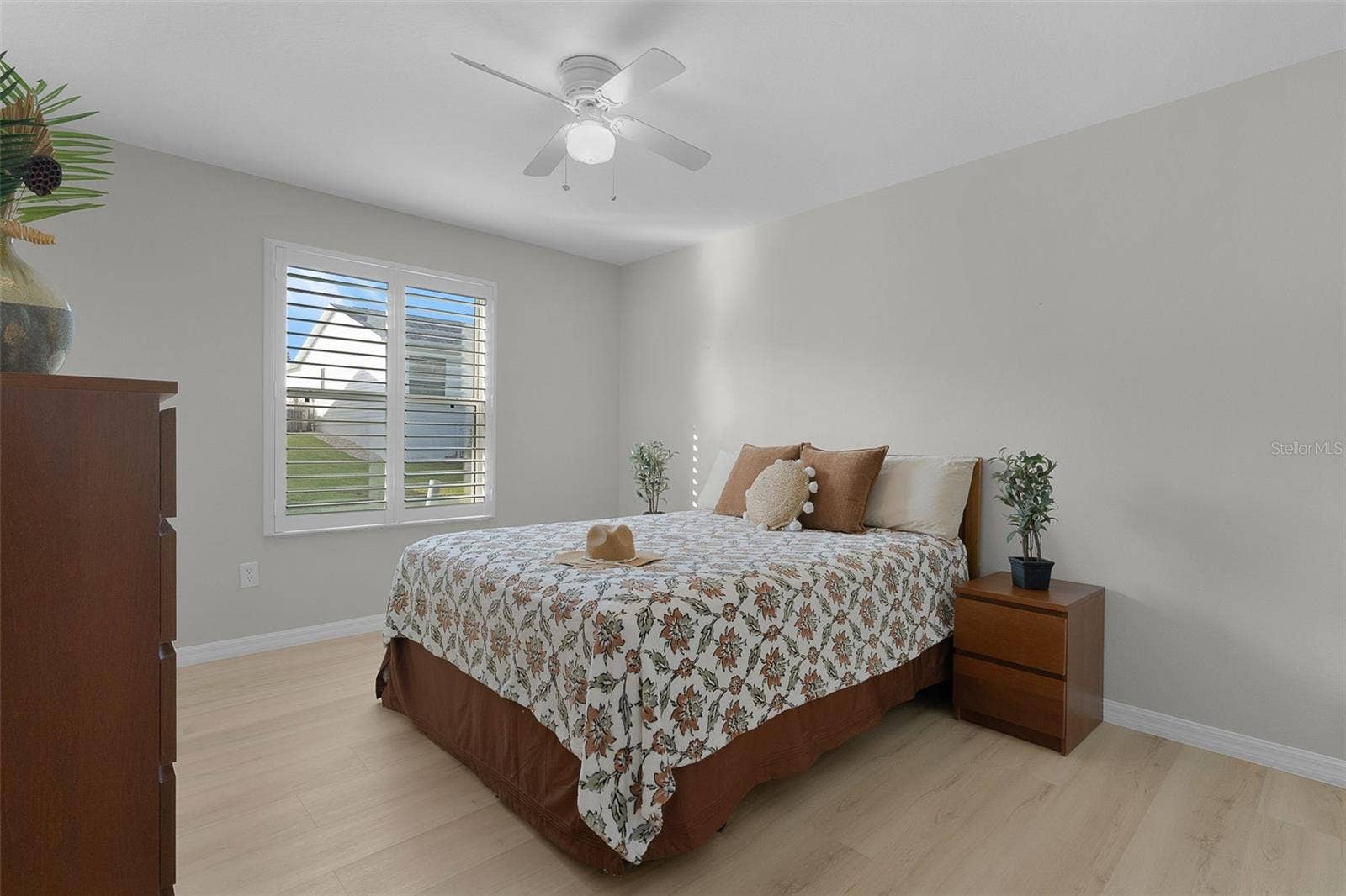 280 KNOLL PLACE, The Villages, FL 32162