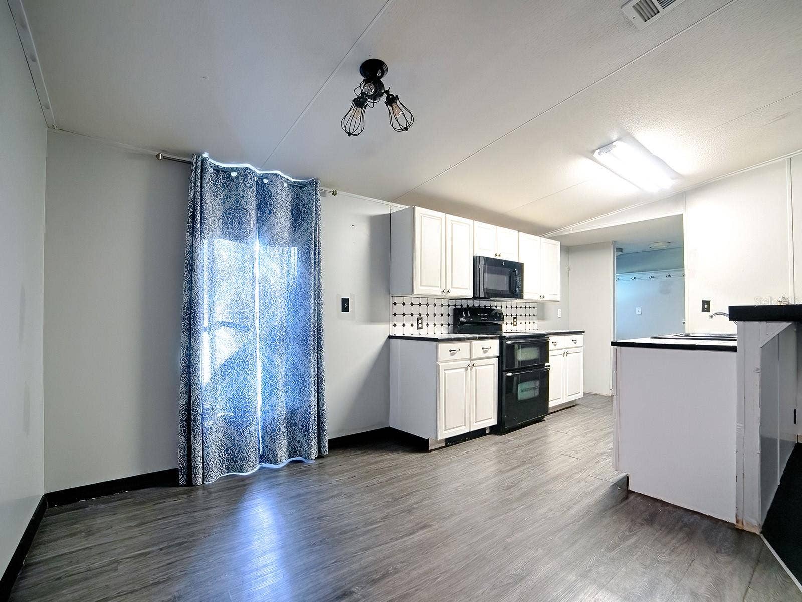 8621 SE 126TH PLACE, Belleview, FL 34420 8621 SE 126TH PLACE, Belleview, FL 34420