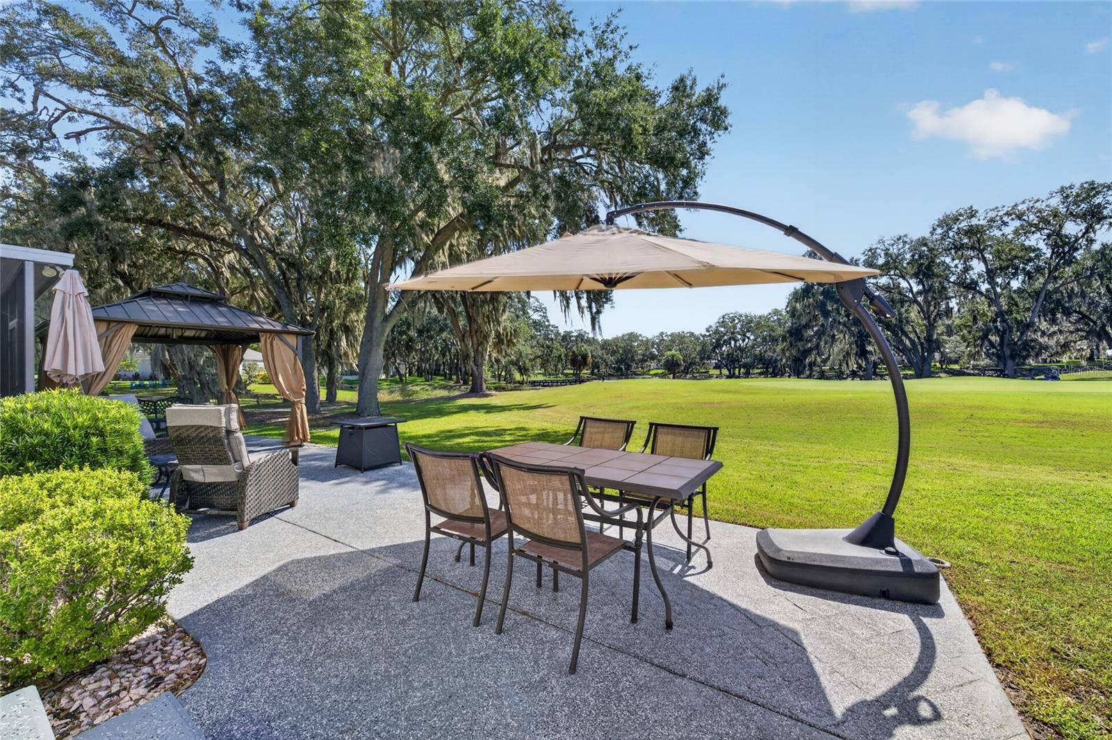 718 ORCHID STREET, Lady Lake, FL 32159