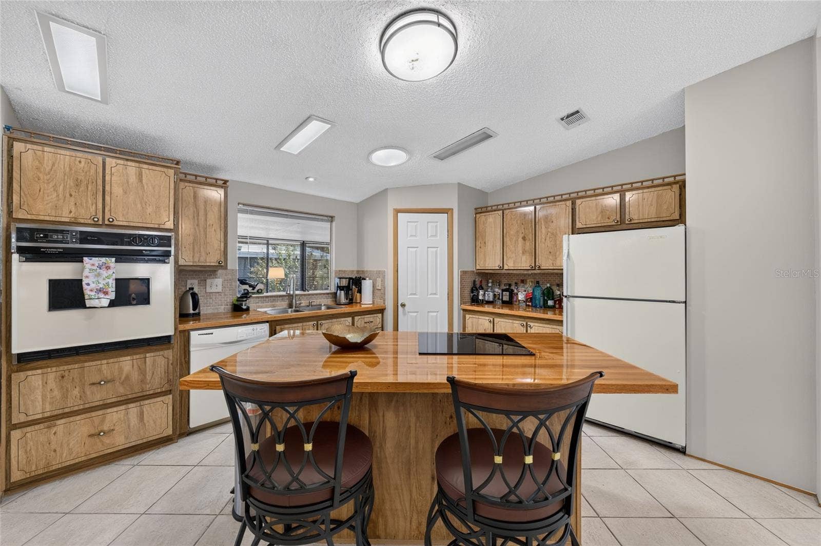 718 ORCHID STREET, Lady Lake, FL 32159