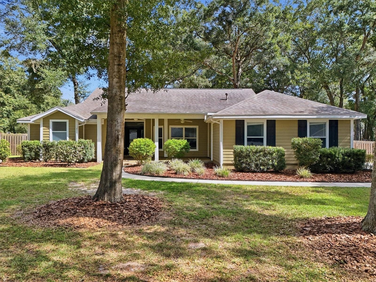5608 SE 44TH CIRCLE, Ocala, FL 34480