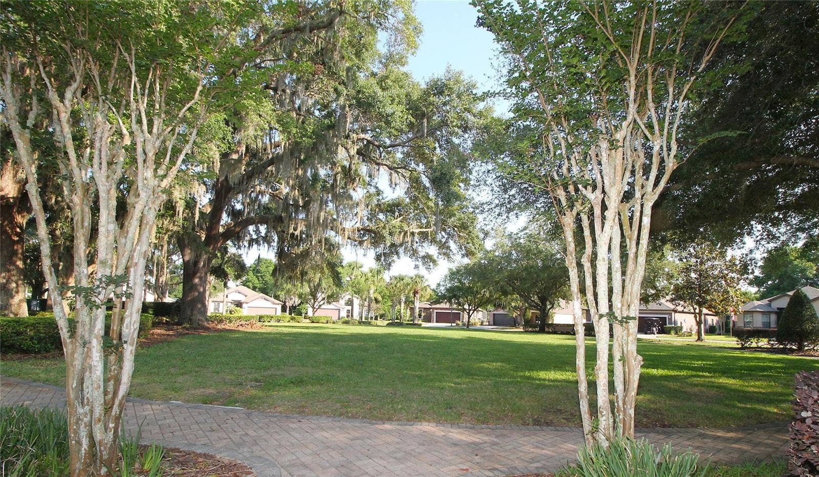 516 LAGO LOOP, Davenport, FL 33837 Park on Lago Loop