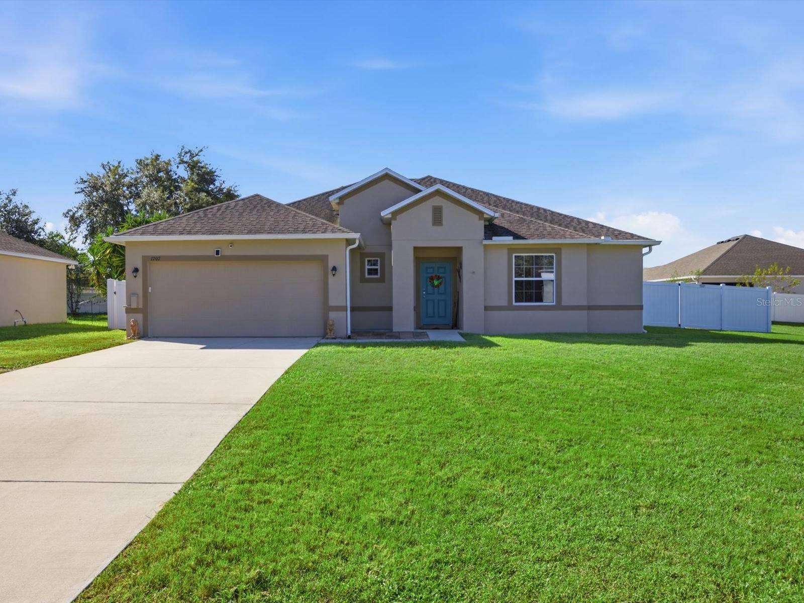 1707 HOOFPRINT COURT, Fruitland Park, FL 34731