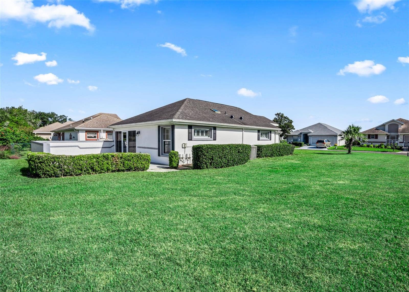 17864 SE 115TH COURT, Summerfield, FL 34491 One tree to maintain.