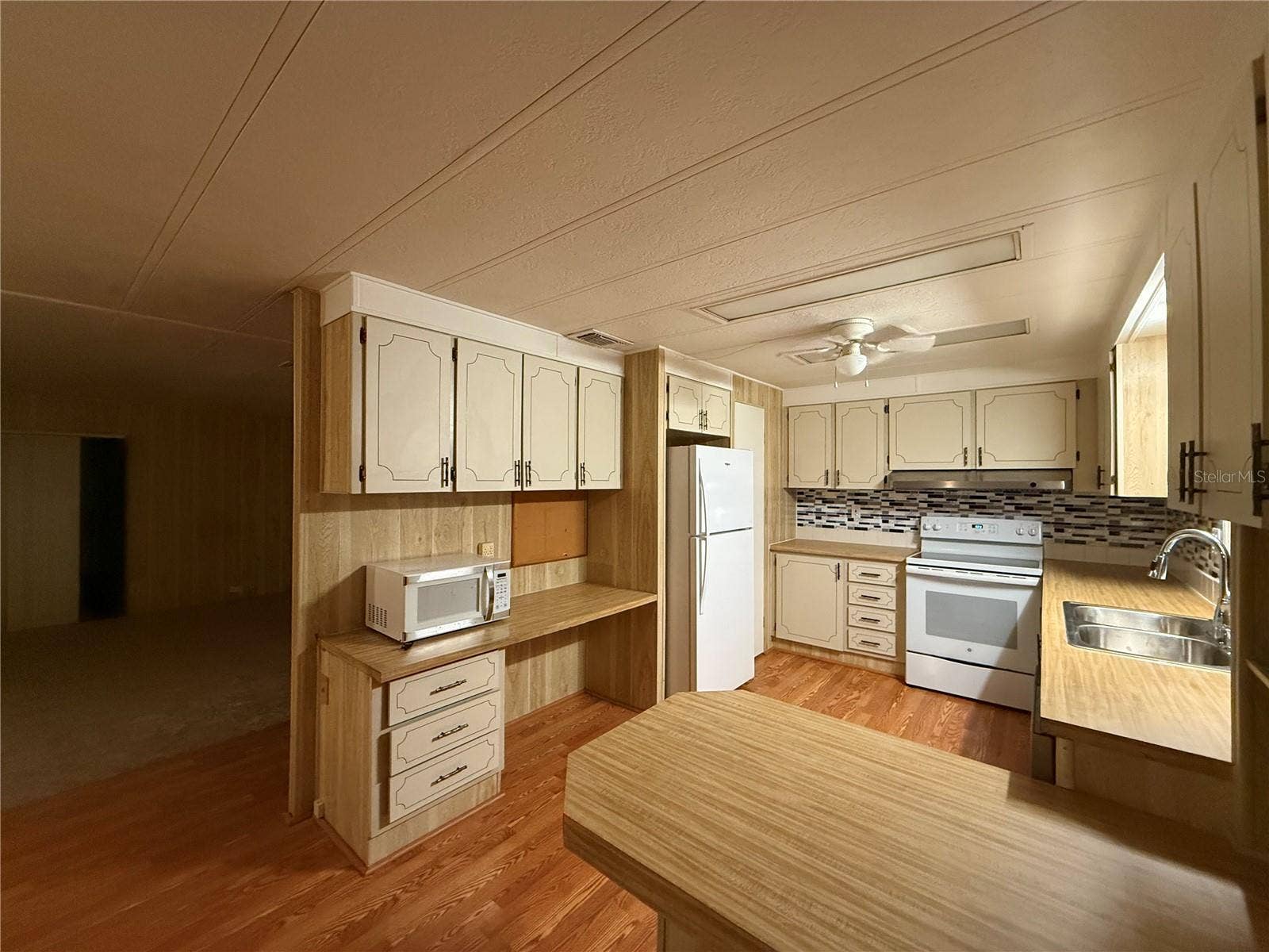 42 ROBIN ROAD, Wildwood, FL 34785 42 ROBIN ROAD, Wildwood, FL 34785