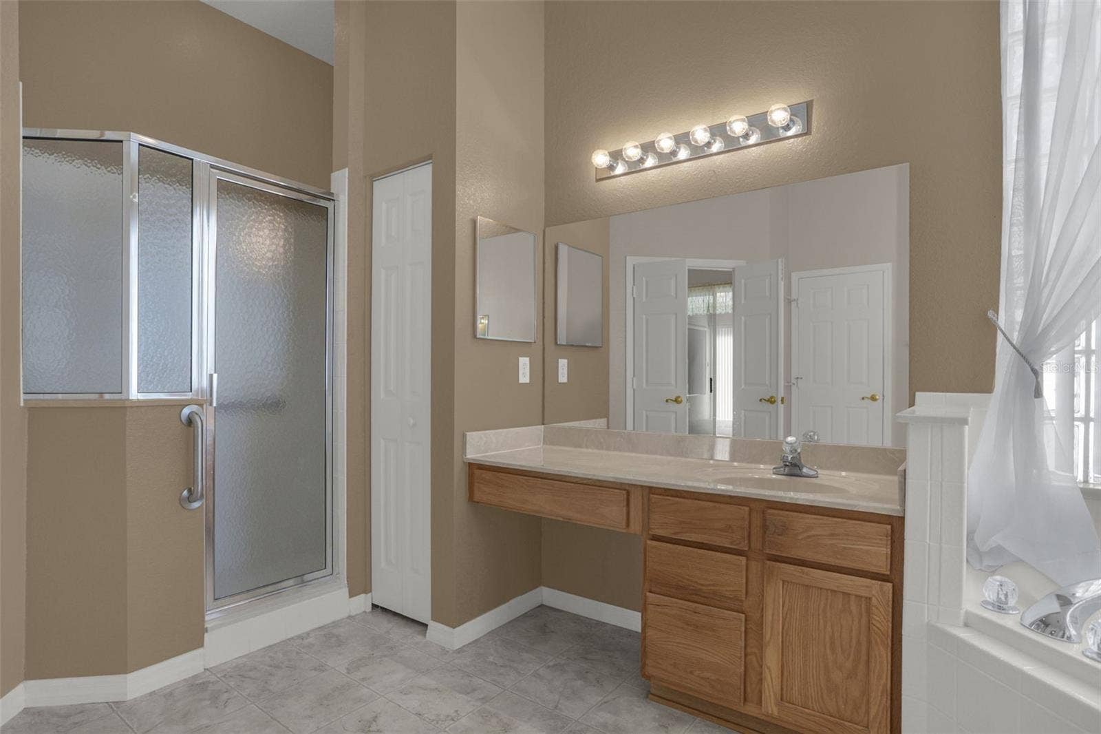 17648 SE 119TH AVENUE ROAD, Summerfield, FL 34491 Primary ensuite