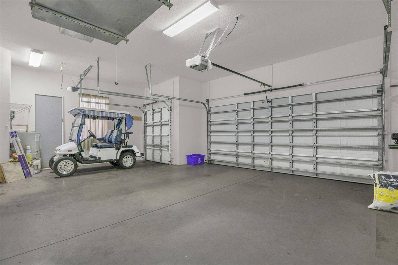 17648 SE 119TH AVENUE ROAD, Summerfield, FL 34491 Garage/ GC garage