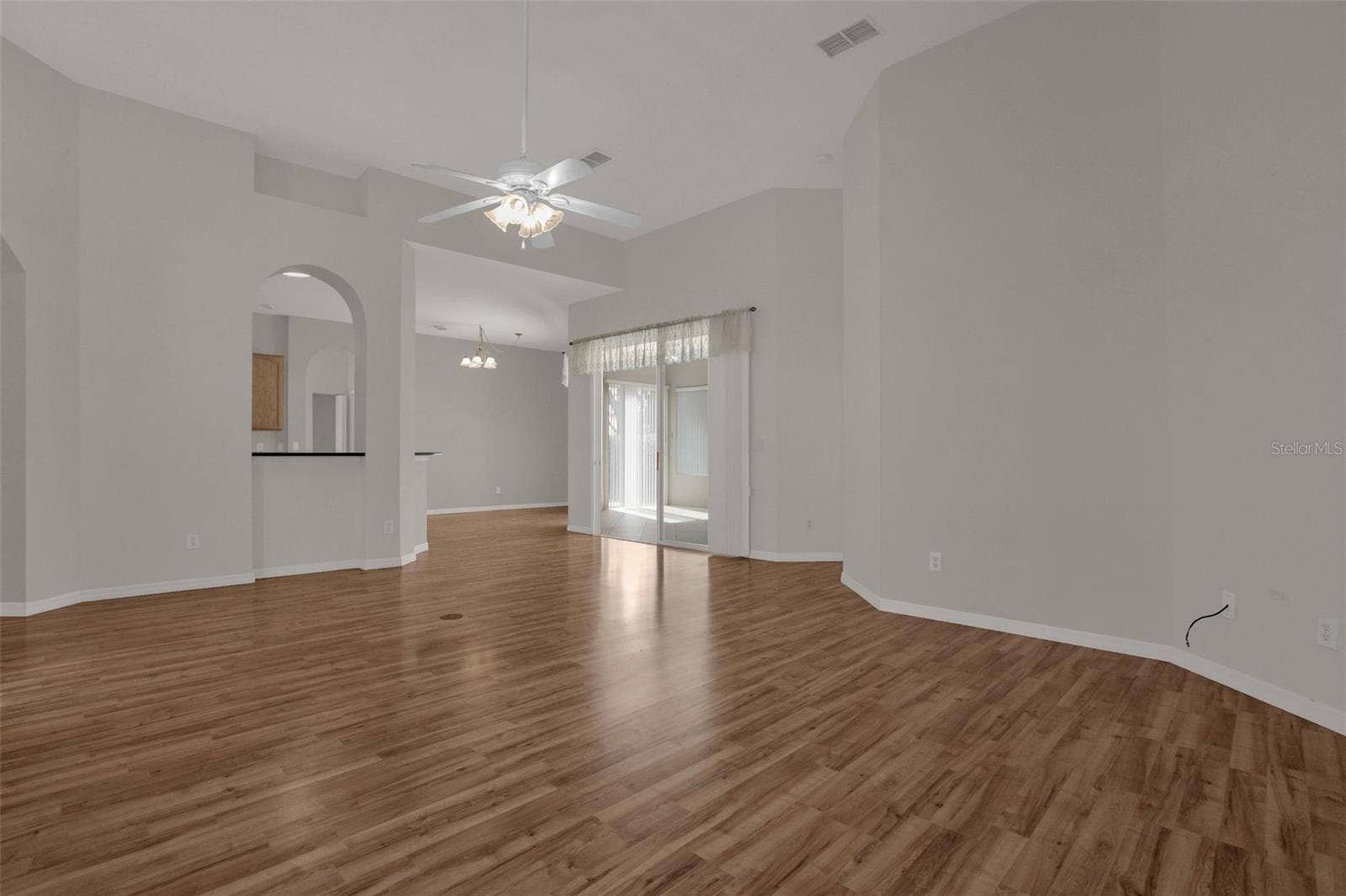 17648 SE 119TH AVENUE ROAD, Summerfield, FL 34491 Living Rm/ Dining