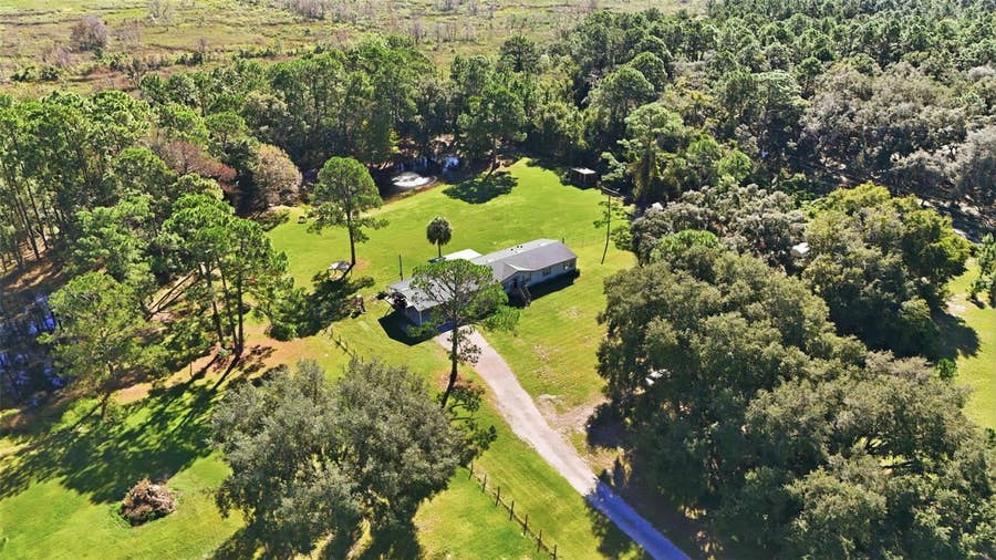 Property photo for 40928 BRIDLE PATH LANE, Leesburg, FL