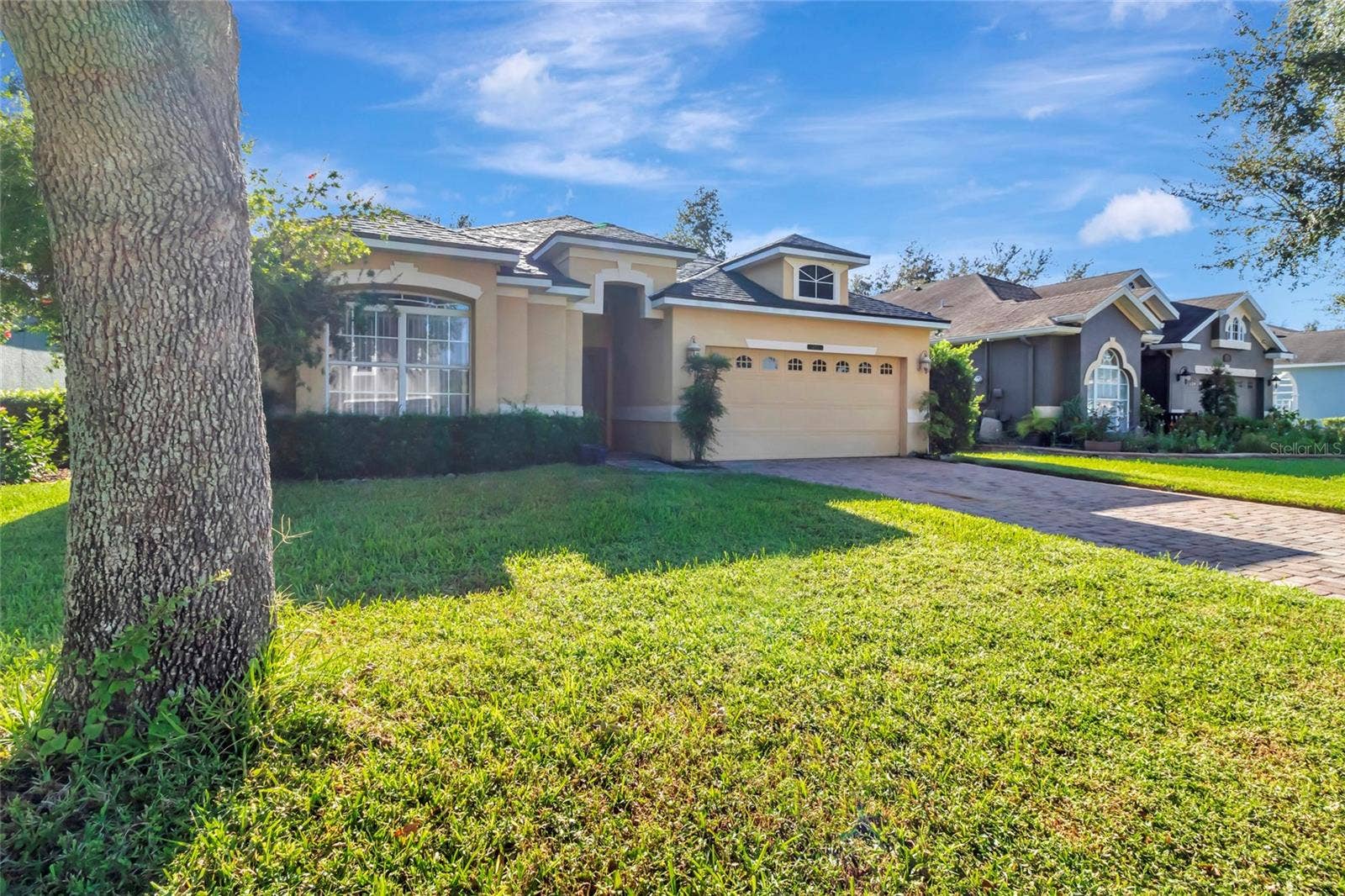 4877 GRASSY KNOLL DRIVE, Tavares, FL 32778