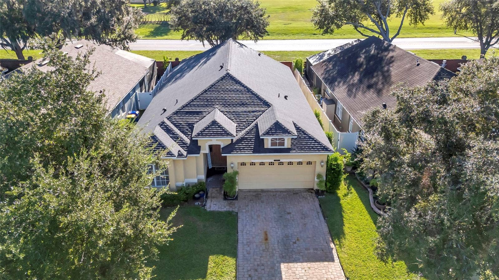 Oak Bend Neighborhood
