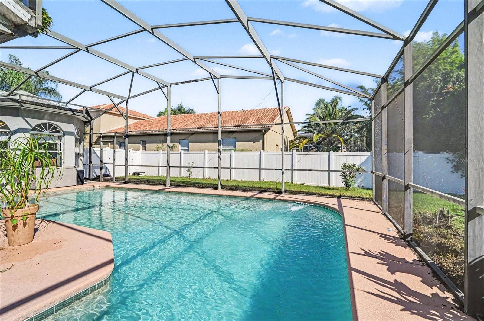 1325 TALL MAPLE LOOP, Oviedo, FL 32765 1325 TALL MAPLE LOOP, Oviedo, FL 32765