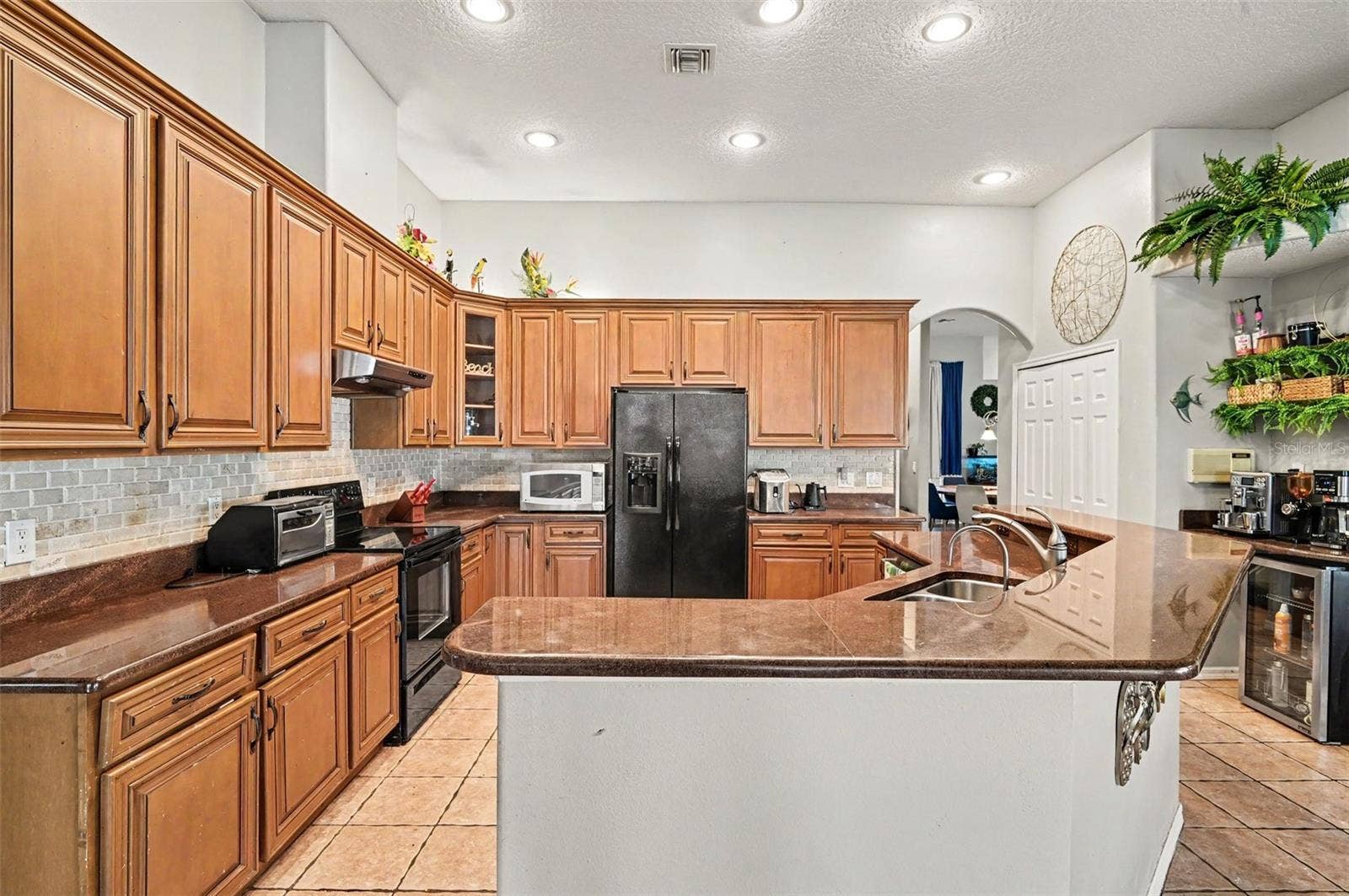 1325 TALL MAPLE LOOP, Oviedo, FL 32765 1325 TALL MAPLE LOOP, Oviedo, FL 32765
