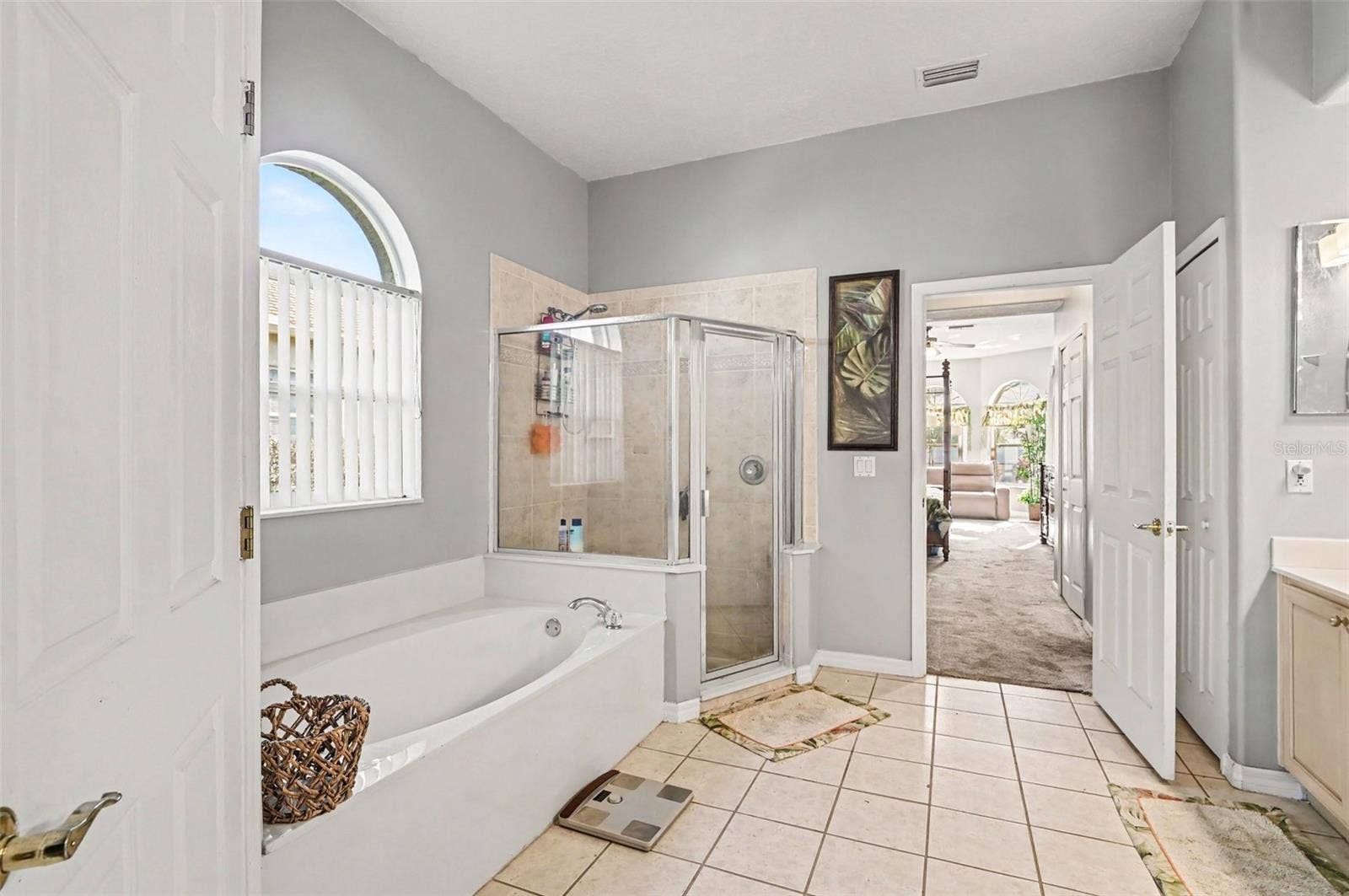 1325 TALL MAPLE LOOP, Oviedo, FL 32765 1325 TALL MAPLE LOOP, Oviedo, FL 32765